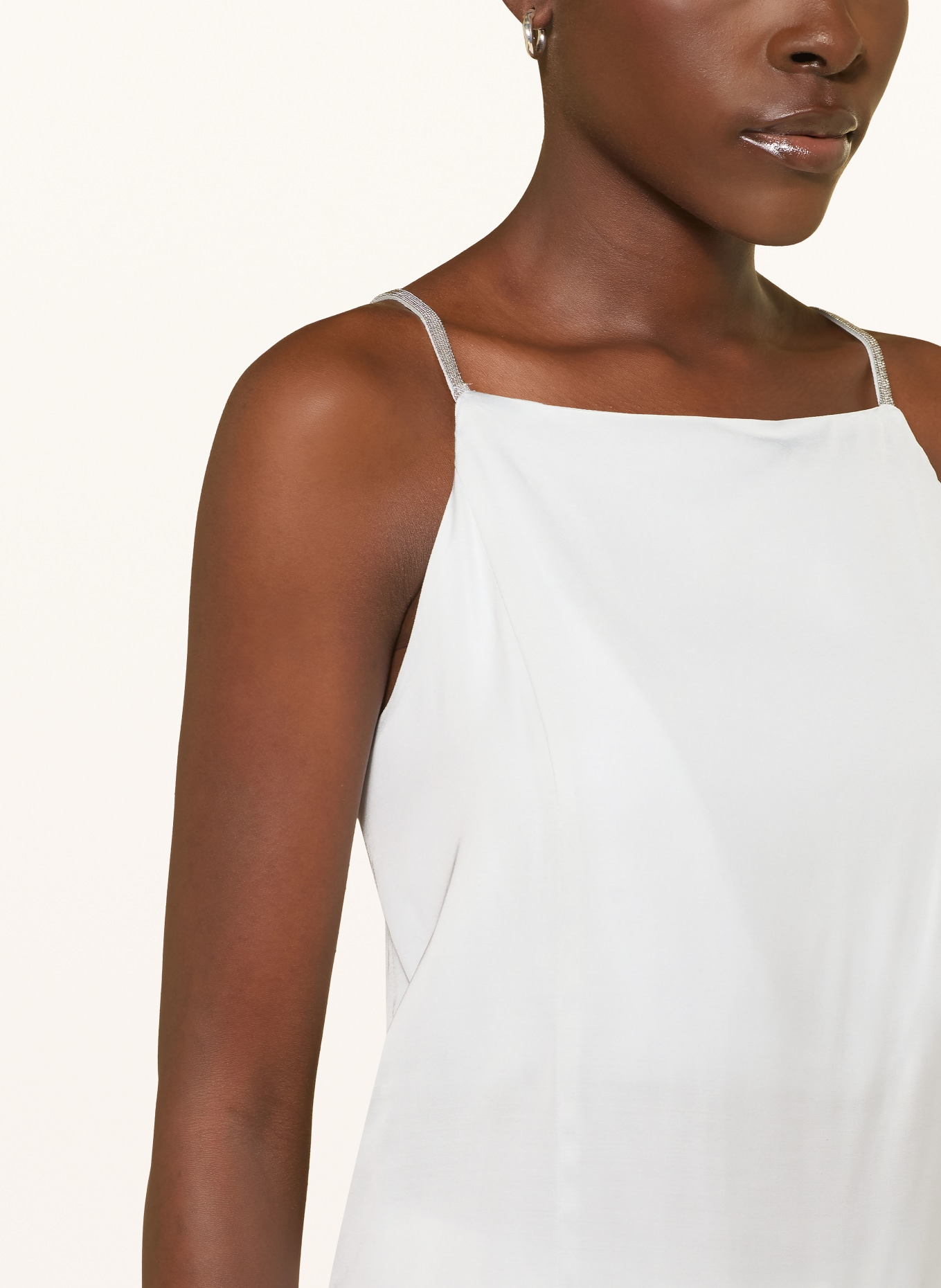 PESERICO Satintop mit Schmucksteinen: HELLGRAU / SILBER