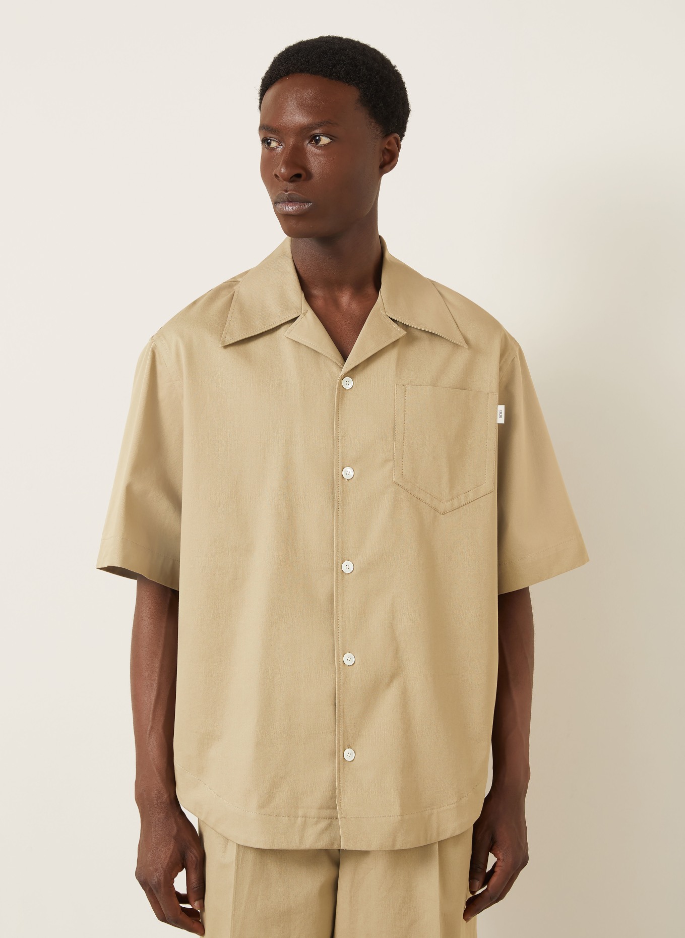 AMI PARIS Resorthemd Loose Fit: BEIGE