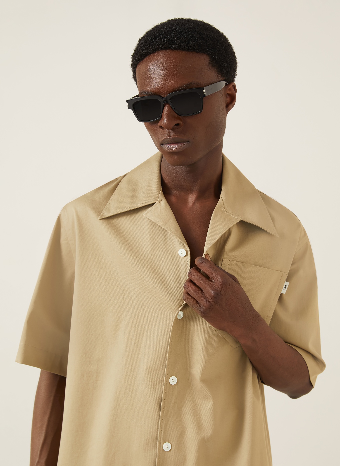 AMI PARIS Resorthemd Loose Fit: BEIGE