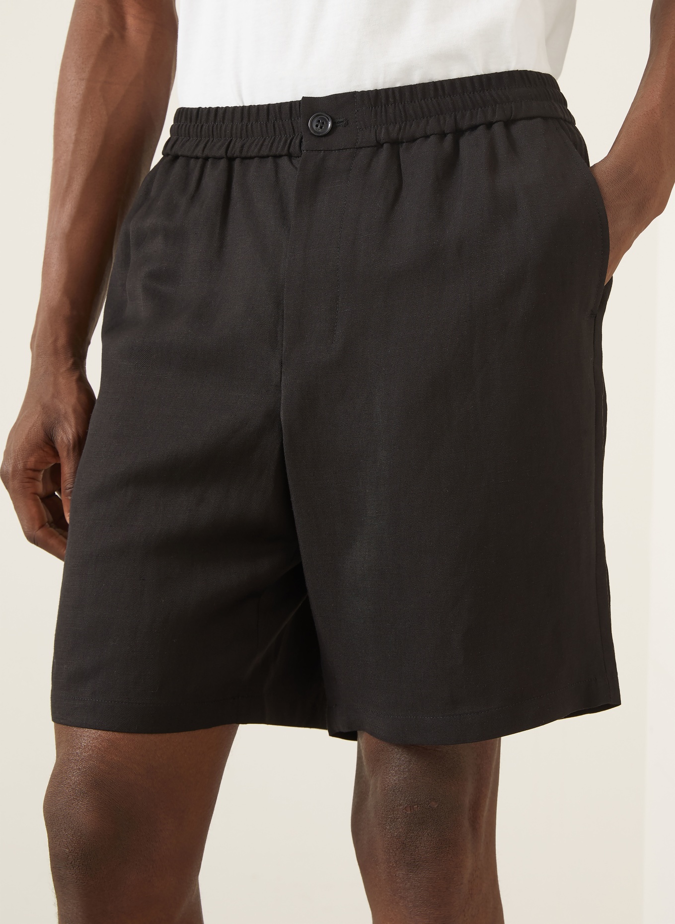 AMI PARIS Shorts: SCHWARZ
