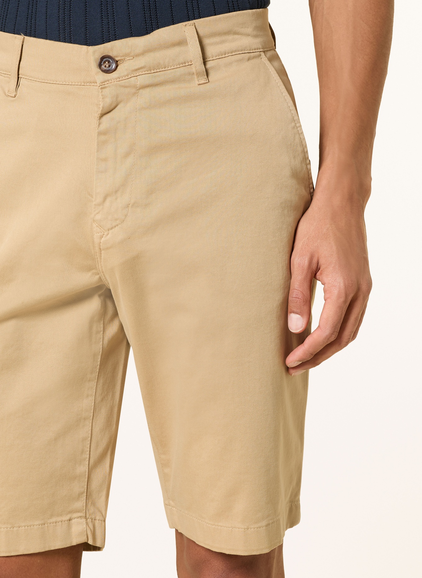 BALDESSARINI Regular-Fit Shorts: BEIGE