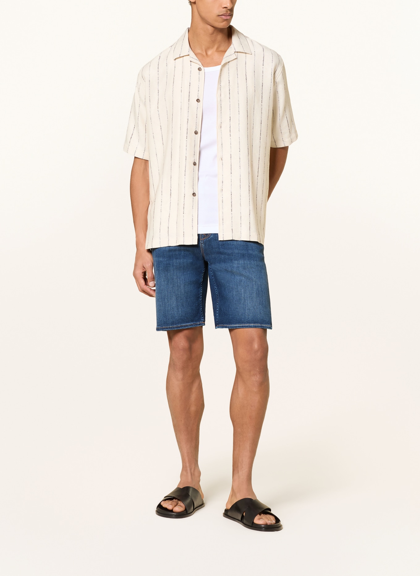 BALDESSARINI Jeansshorts Regular Fit: 6835 ocean blue used whisker