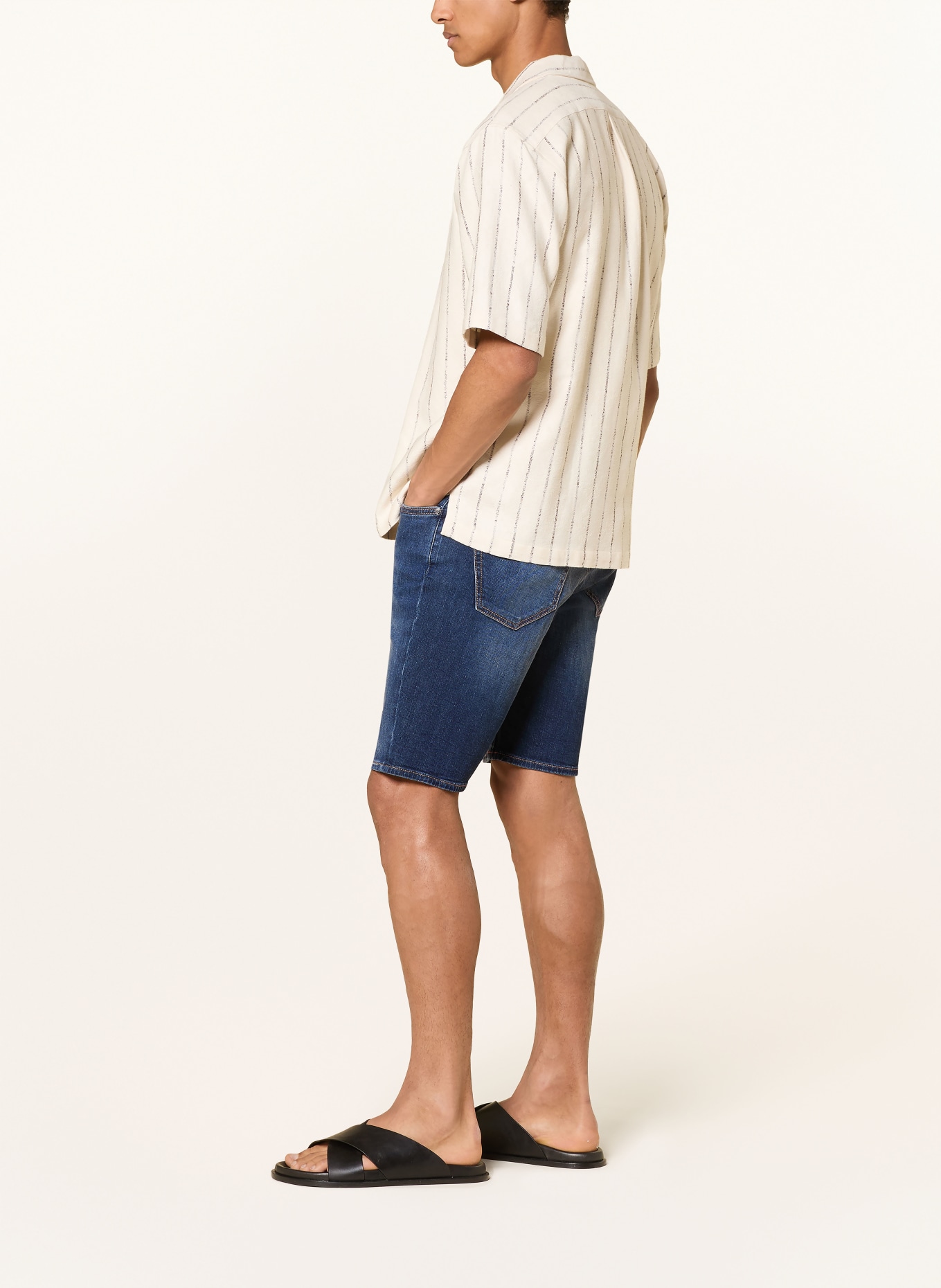 BALDESSARINI Jeansshorts Regular Fit: 6835 ocean blue used whisker