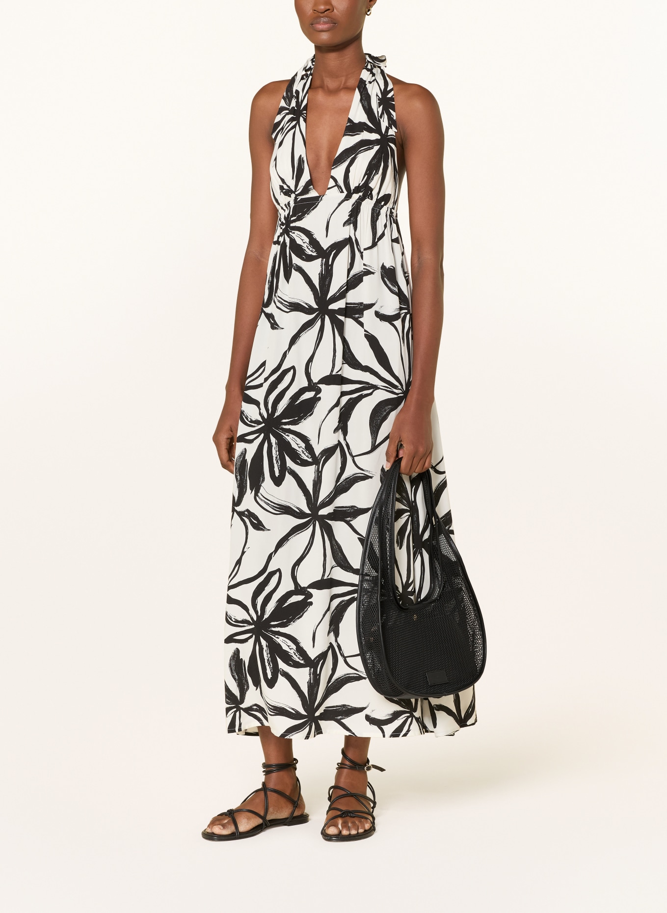 SEIDENFELT HALKIA Mesh Shoulder Bag: BLACK