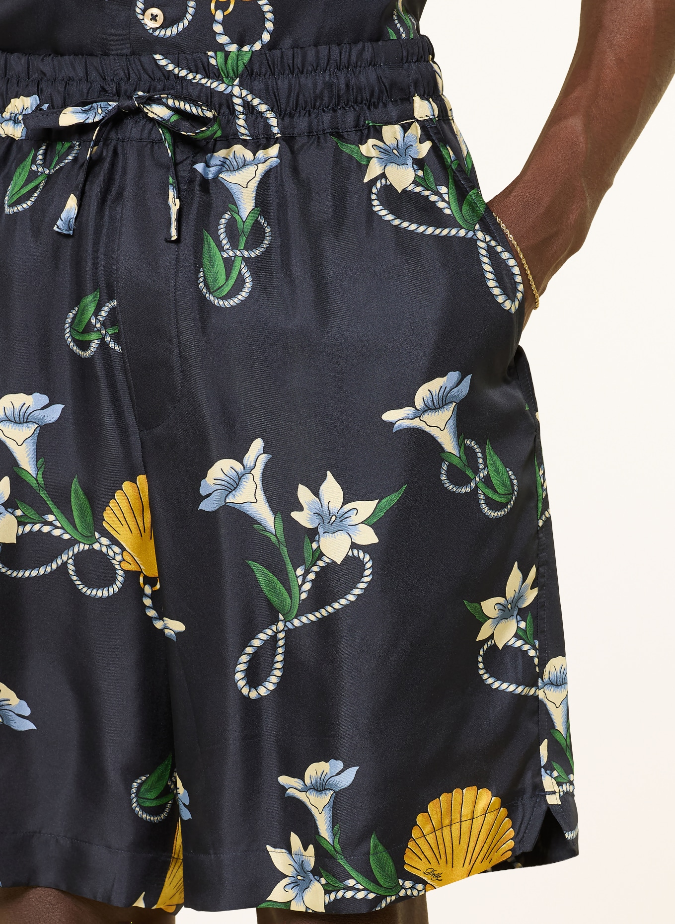 DRÔLE DE MONSIEUR Silk shorts: DARK BLUE / YELLOW / GREEN