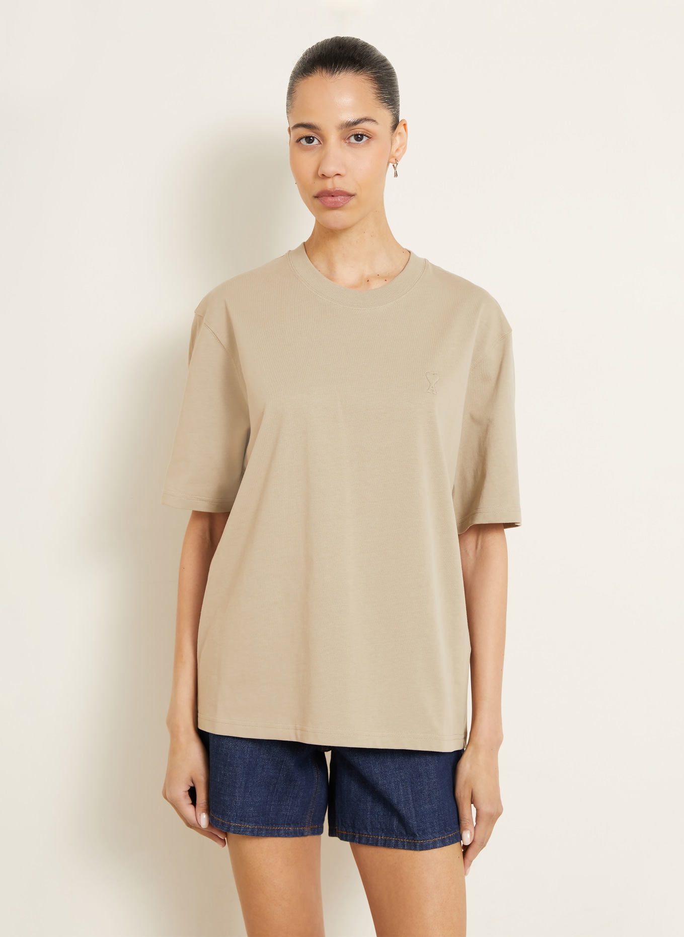 AMI PARIS Tricou: TAUPE
