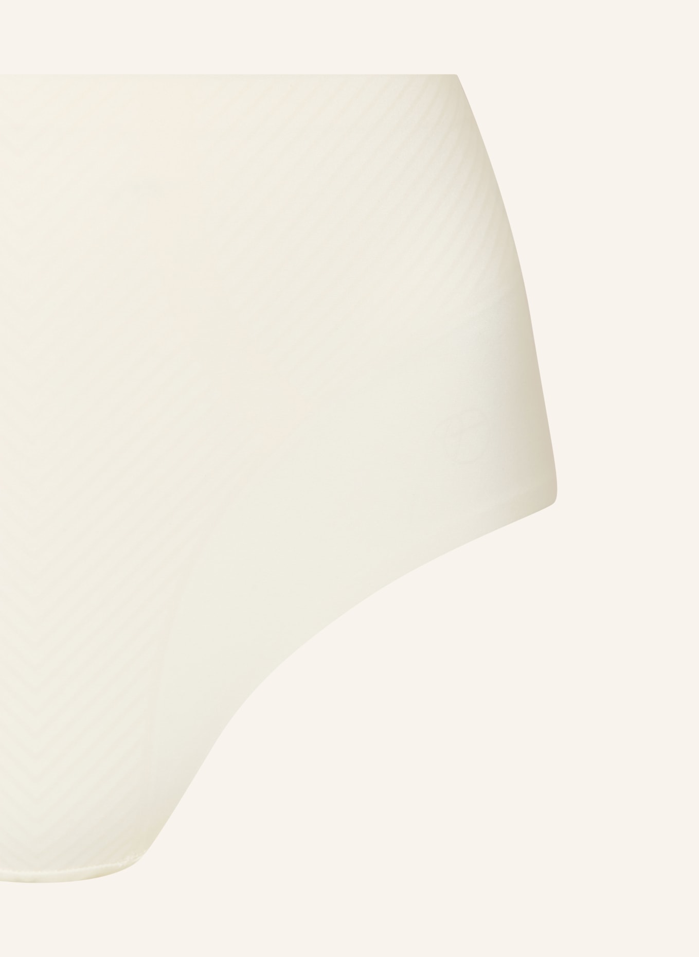 Triumph Figi pełne BMU ILLUSION CURVE: ECRU