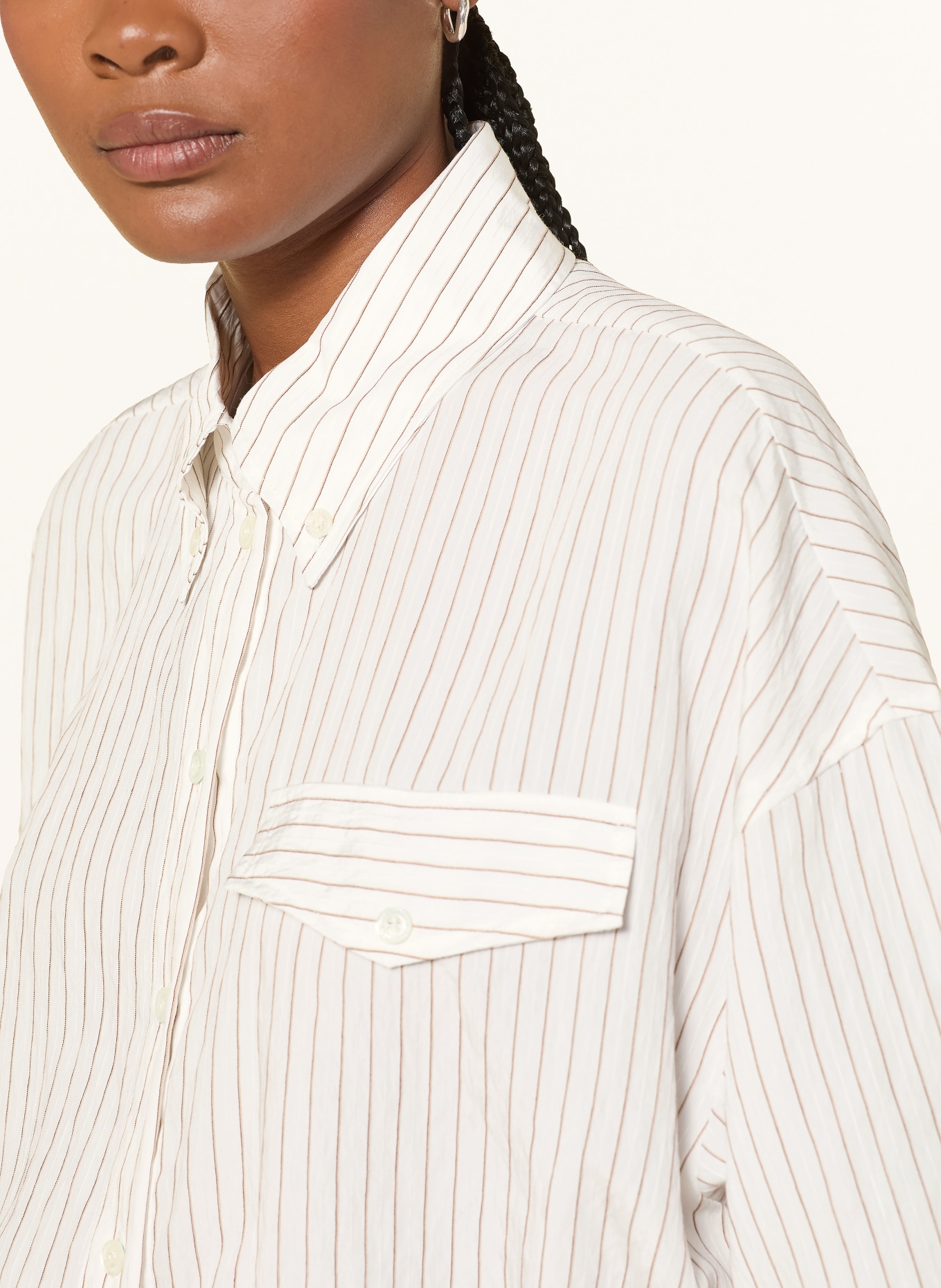 PATRIZIA PEPE Cropped-Hemdbluse: WEISS / BRAUN