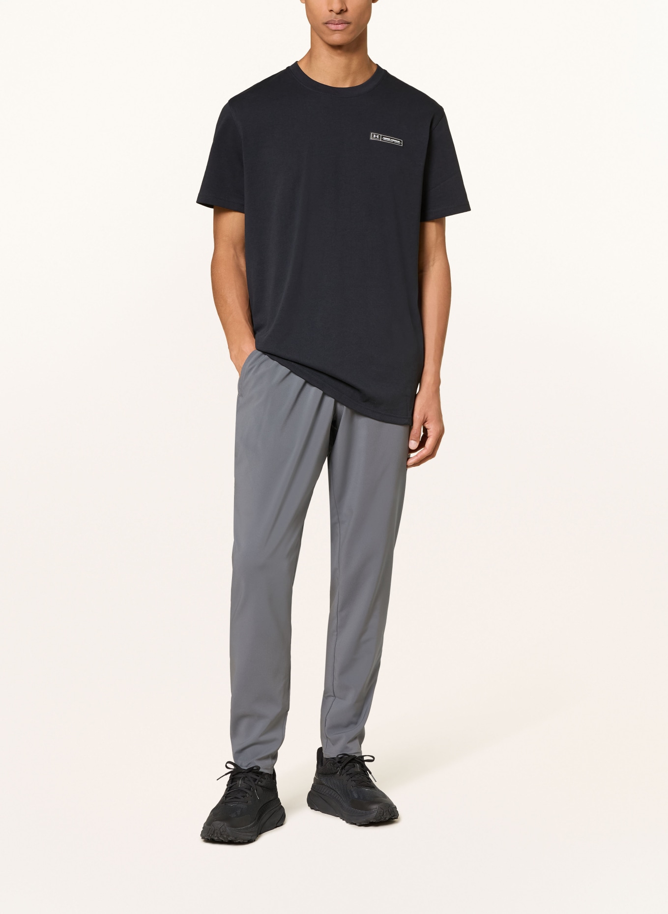 UNDER ARMOUR Trainingshose UA VANISH: GRAU