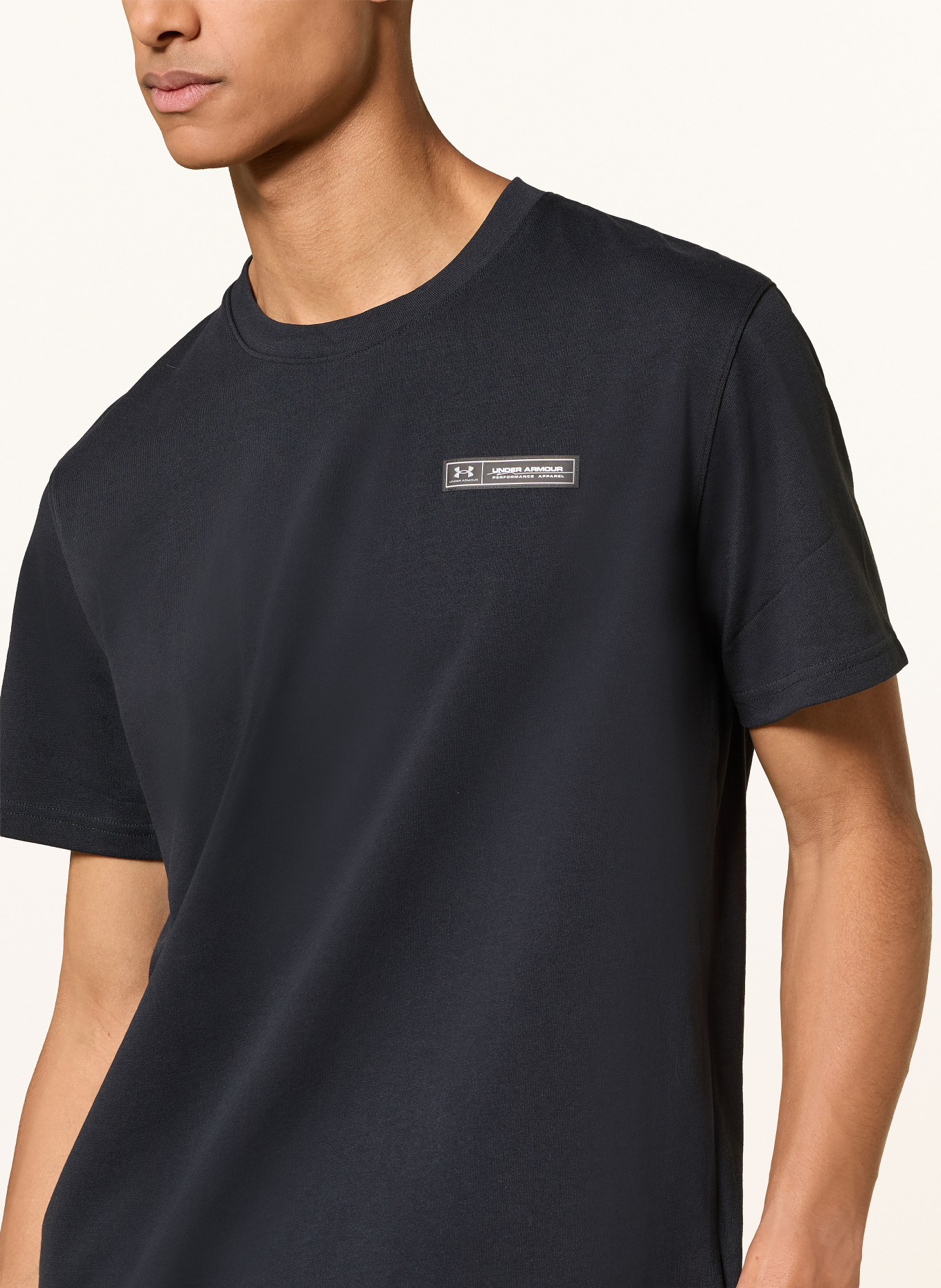 UNDER ARMOUR T-Shirt UA HW ARMOUR LABEL: SCHWARZ