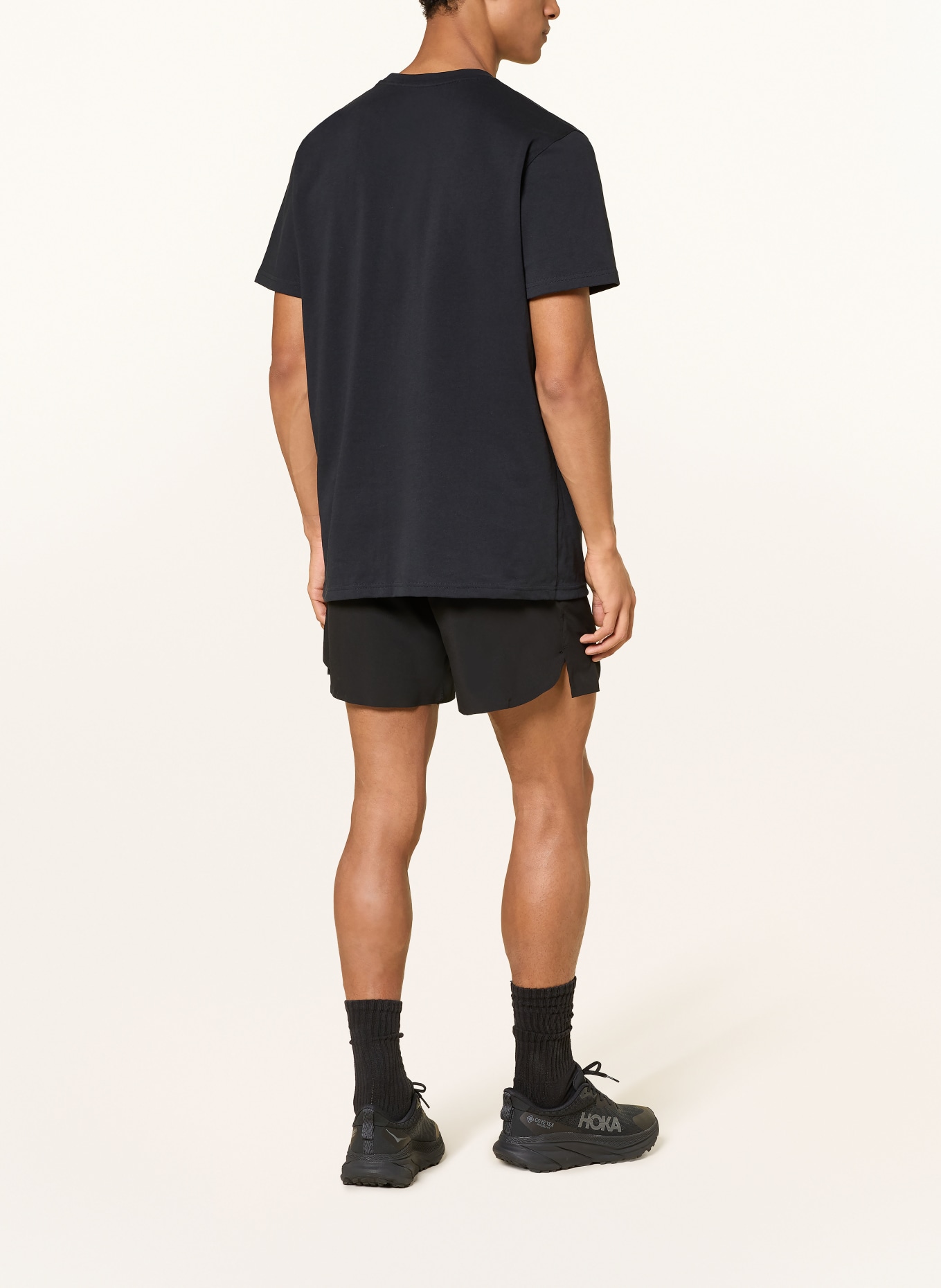 UNDER ARMOUR Trainingsshorts UA VANISH ELITE: SCHWARZ