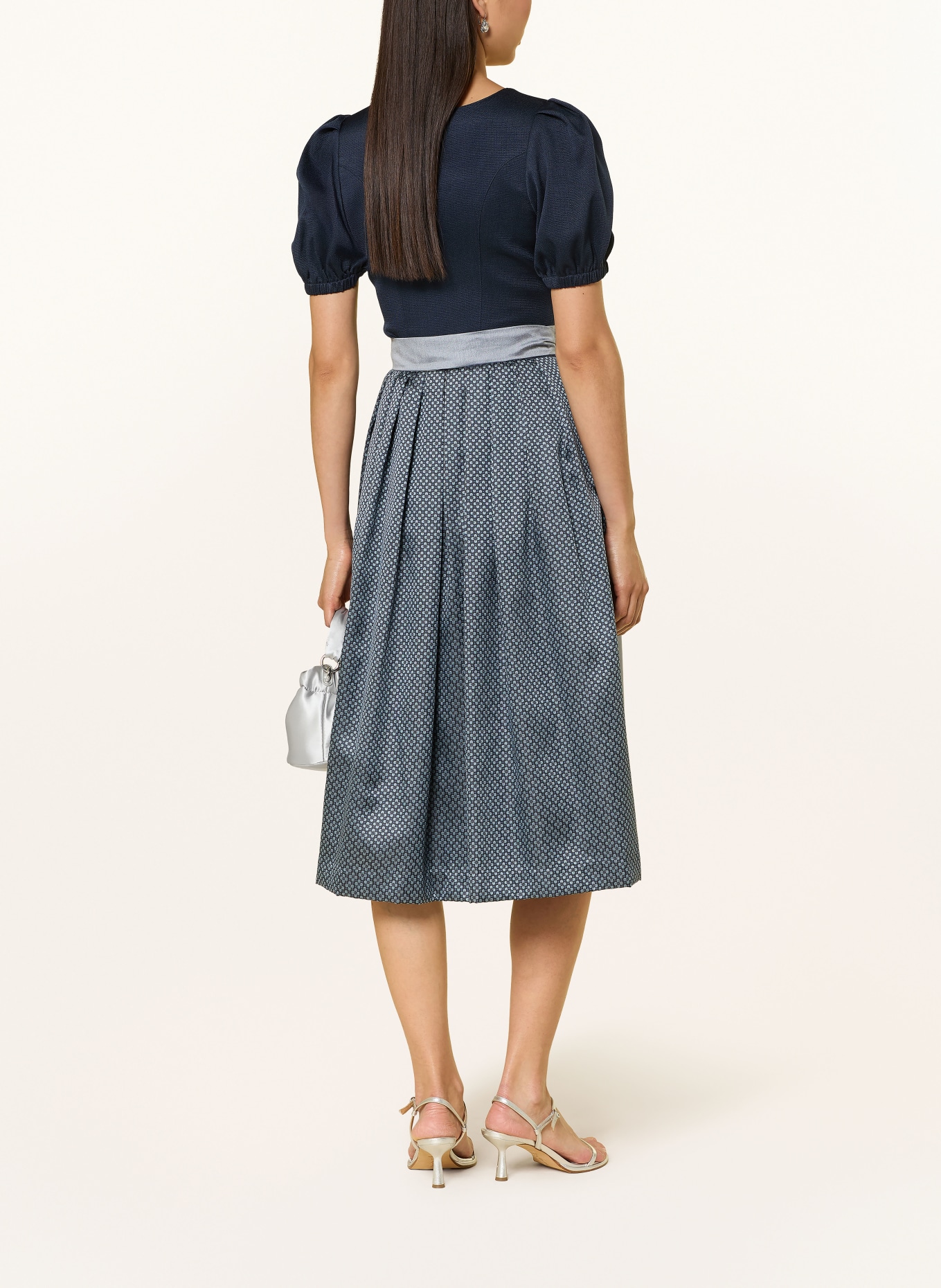 Spieth & Wensky Dirndl HALLEIN: TMAVĚ MODRÁ / SVĚTLE ŠEDÁ