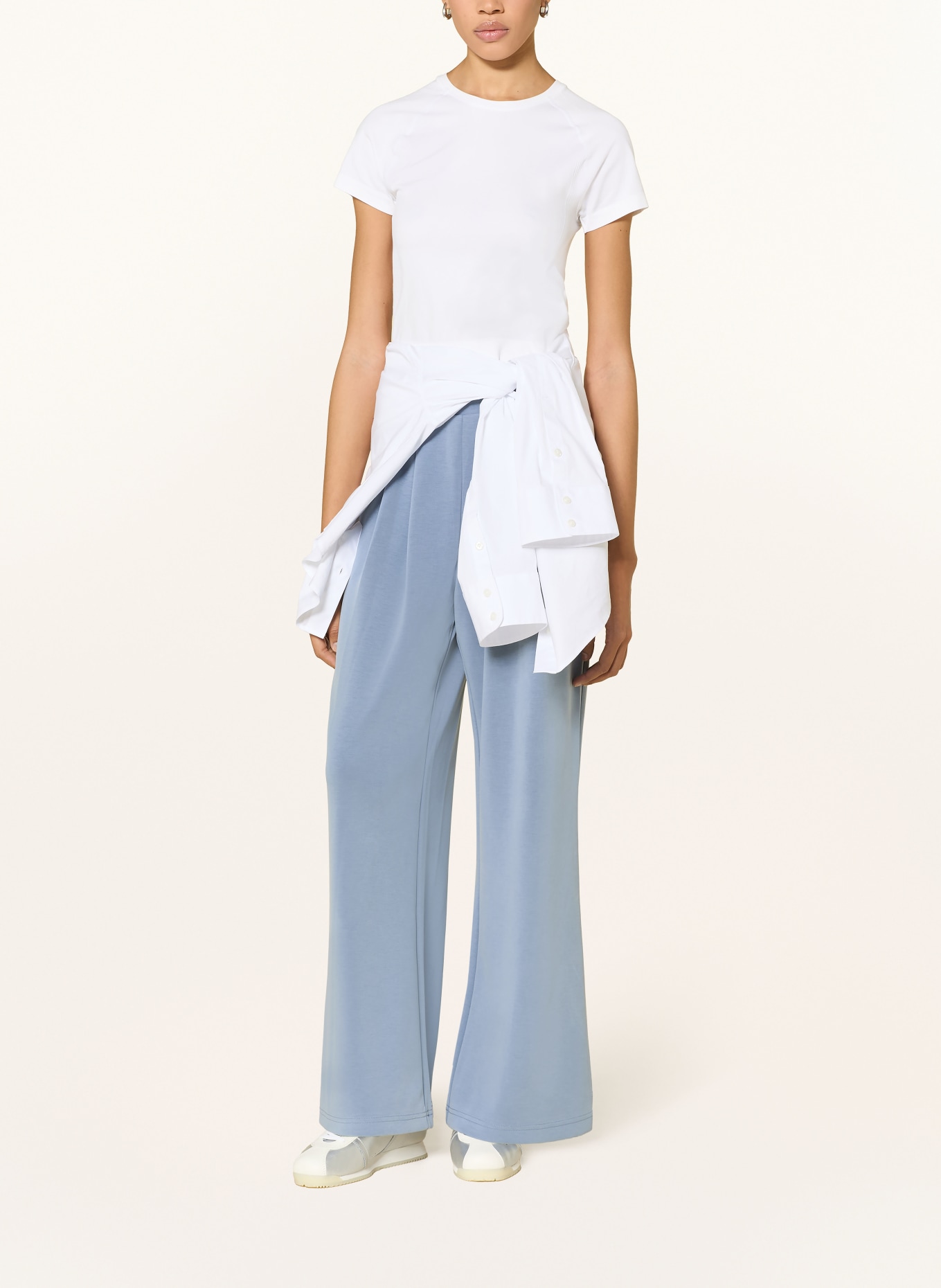 Sweaty Betty Sweatpants: HELLBLAU