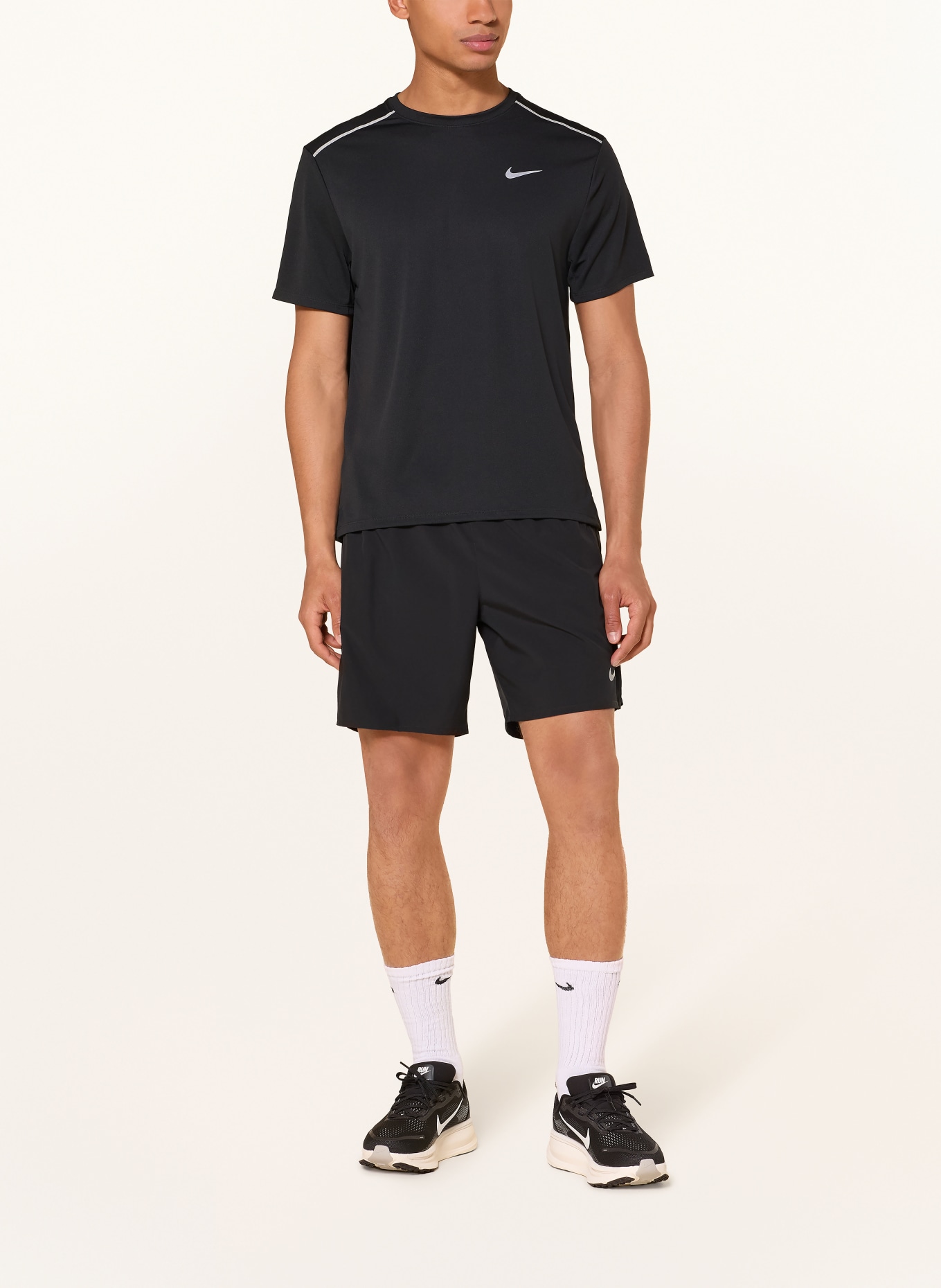 Nike T-shirt de course MILER: NOIR