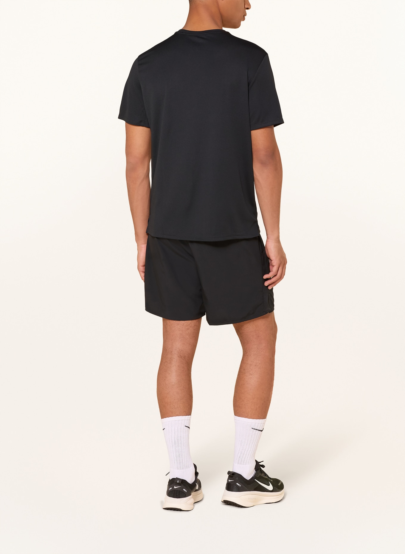 Nike T-shirt de course MILER: NOIR