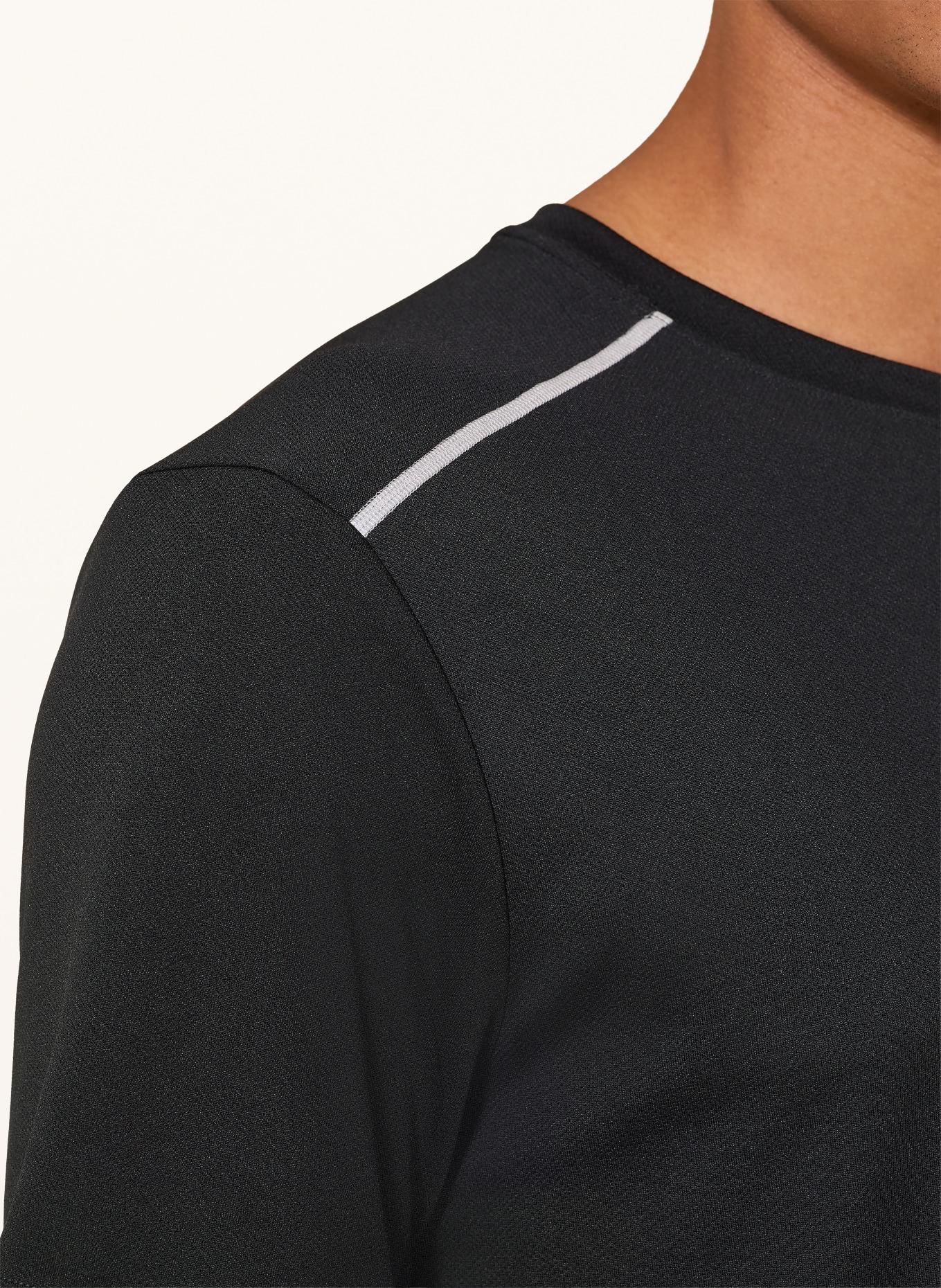 Nike T-shirt de course MILER: NOIR