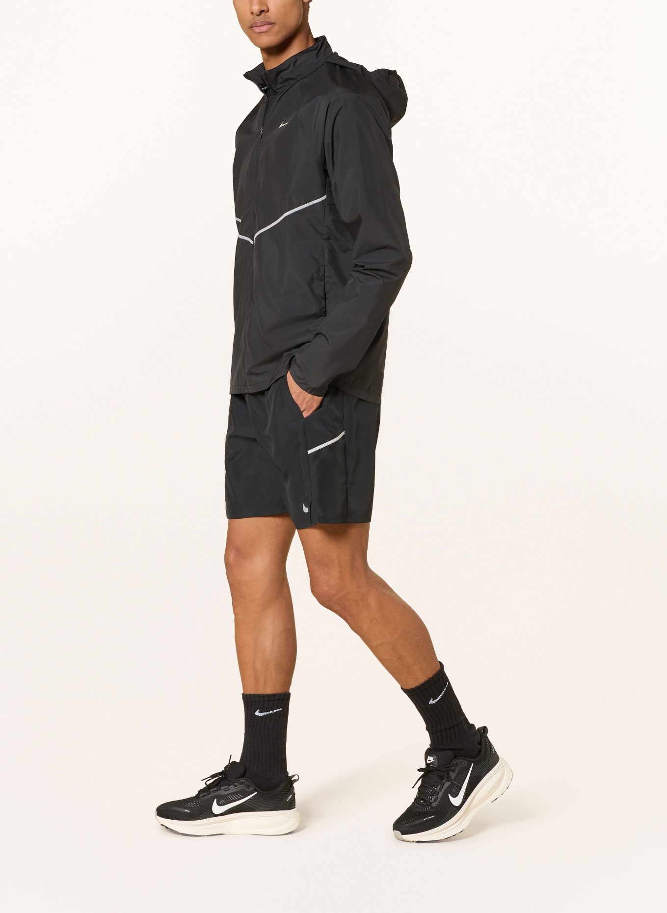 Nike 2-in-1-Laufshorts MILER: SCHWARZ