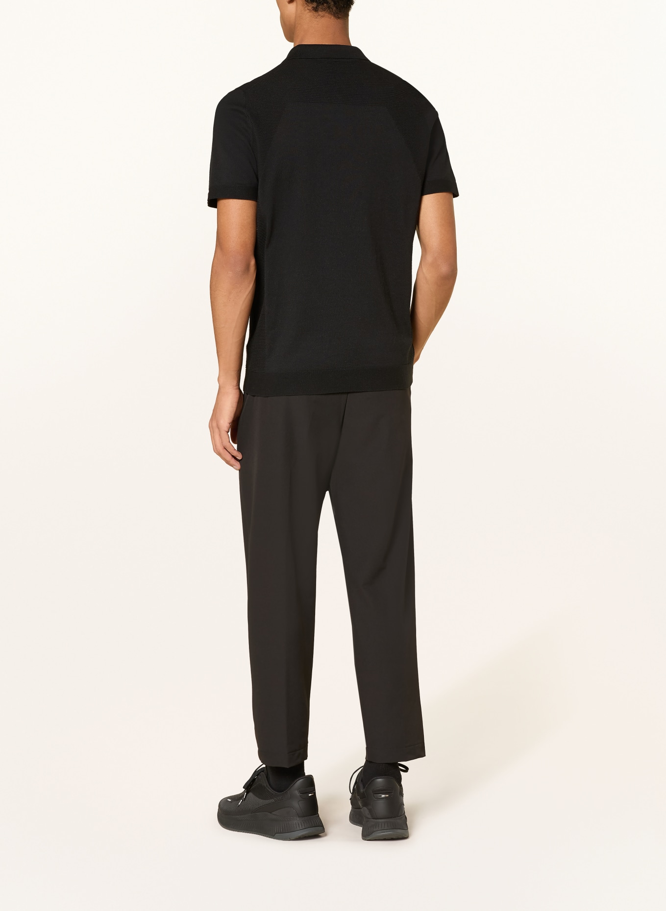 BOSS Strick-Poloshirt MOMENTUM LITE Regular Fit: SCHWARZ