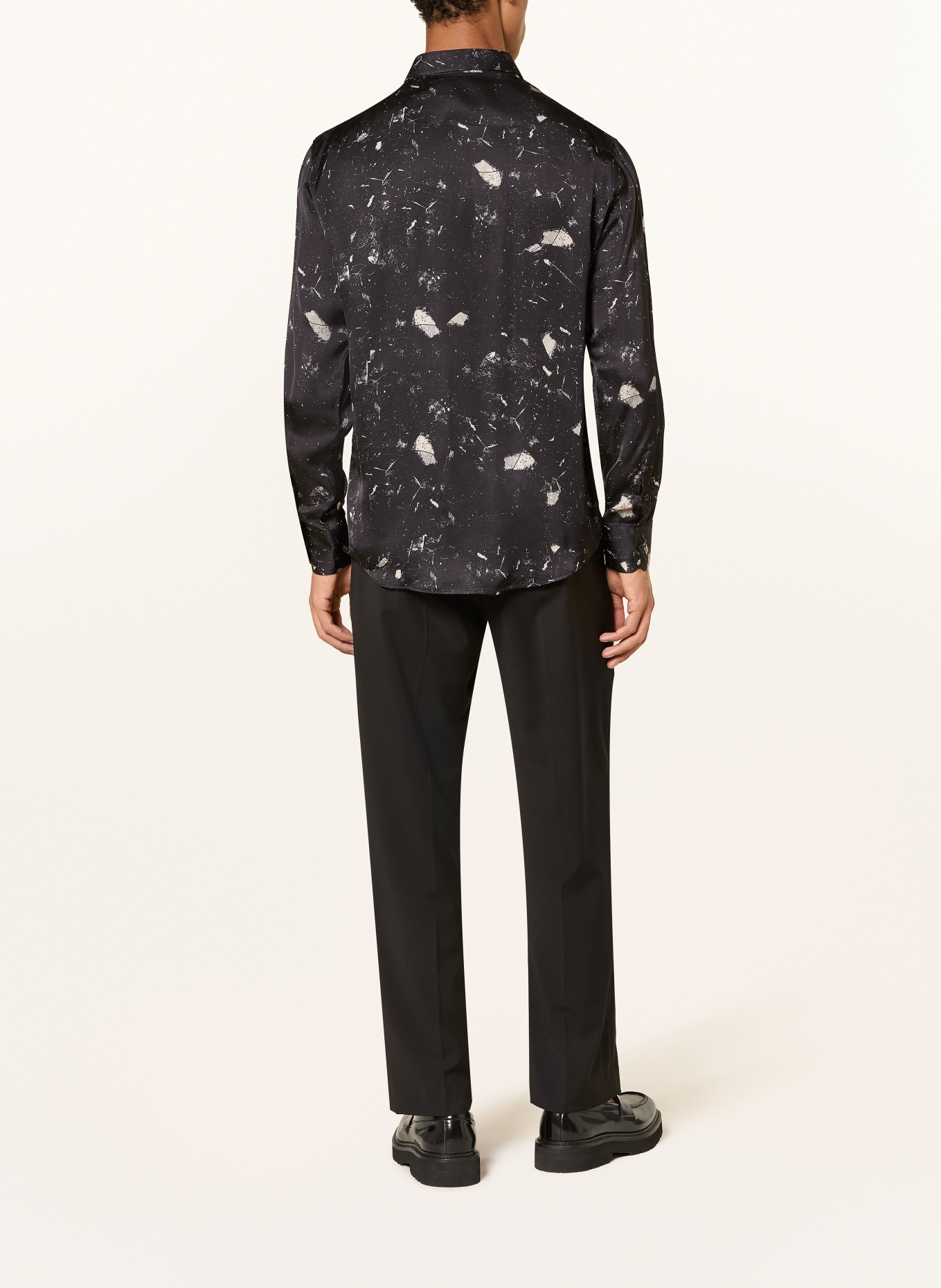 I'M BRIAN Overhemd met slanke pasvorm: ZWART / CRÈME