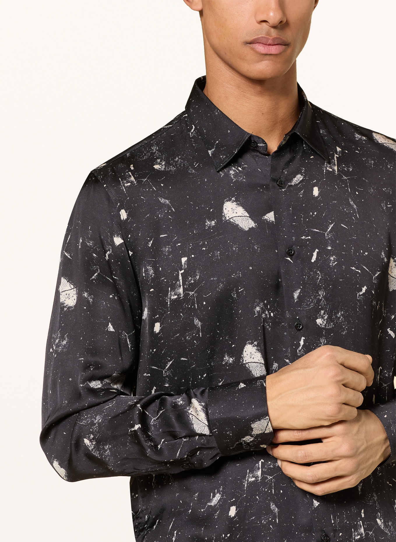 I'M BRIAN Overhemd met slanke pasvorm: ZWART / CRÈME