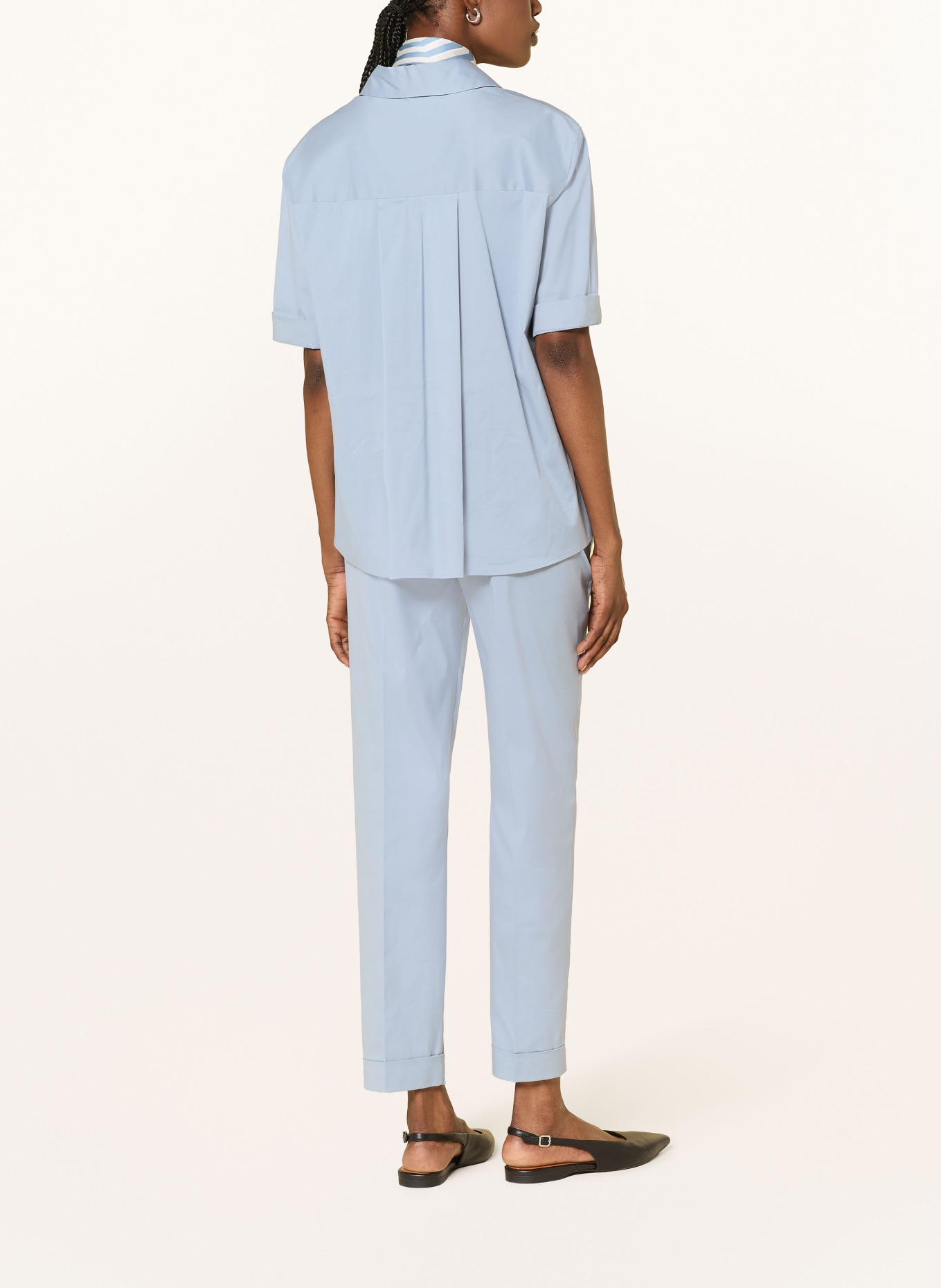 windsor. Hemdbluse: HELLBLAU