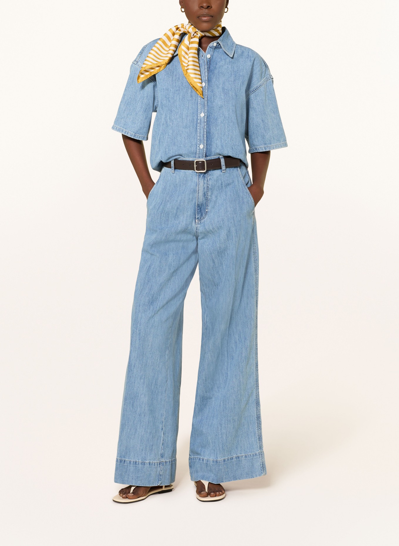 windsor. Wide Leg Jeans: 435 Bright Blue 435