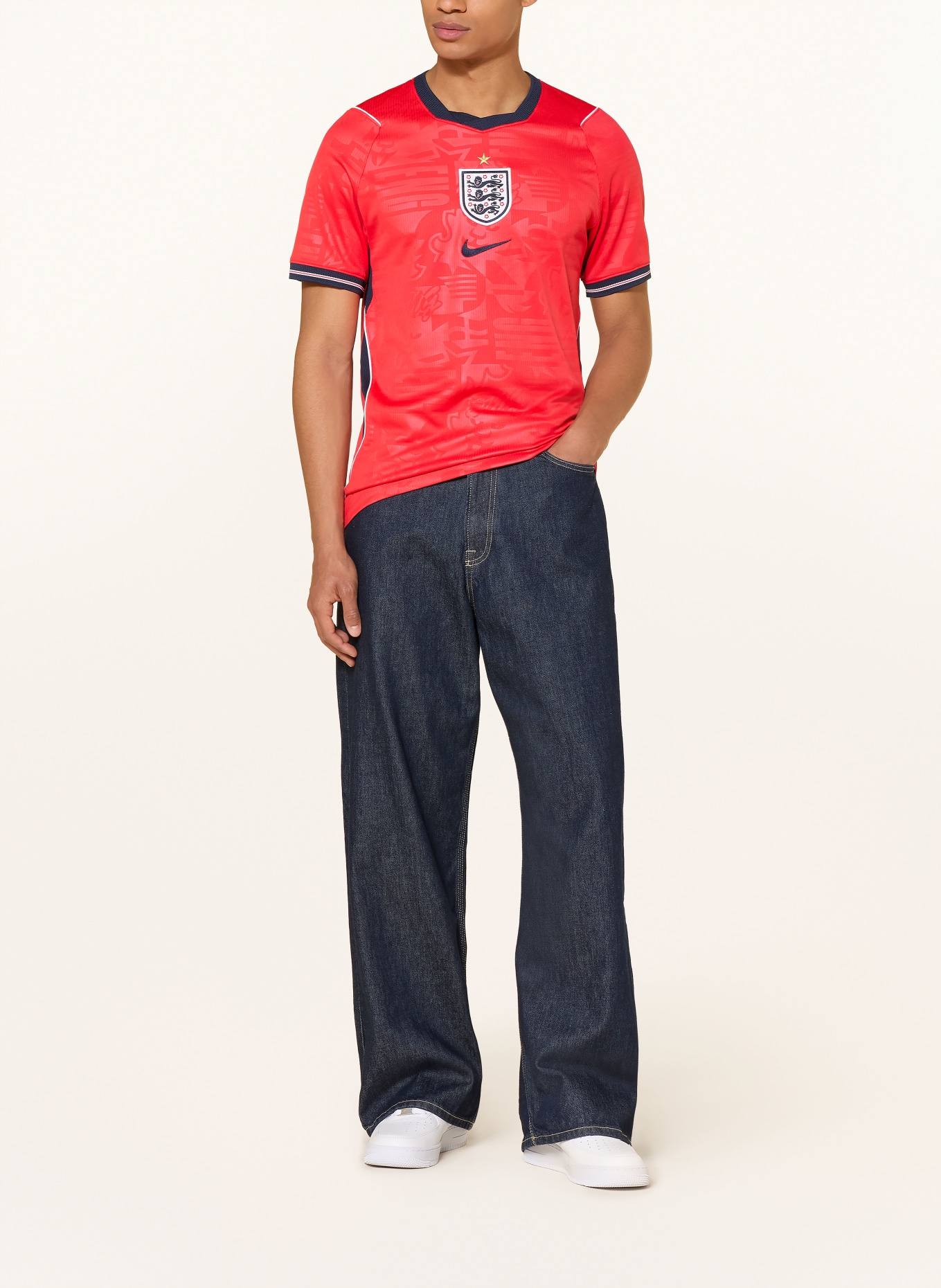 Nike Auswärtstrikot ENGLAND 2026: ROT / DUNKELBLAU / WEISS