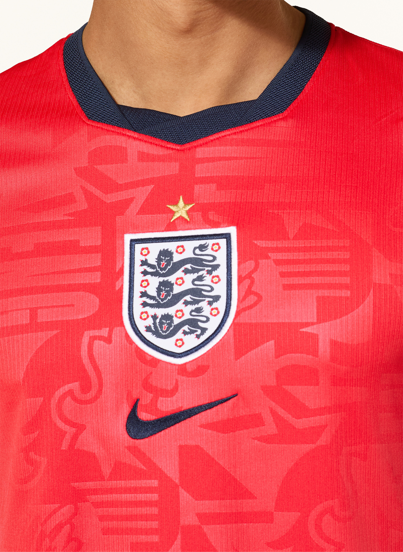 Nike Auswärtstrikot ENGLAND 2026: ROT / DUNKELBLAU / WEISS