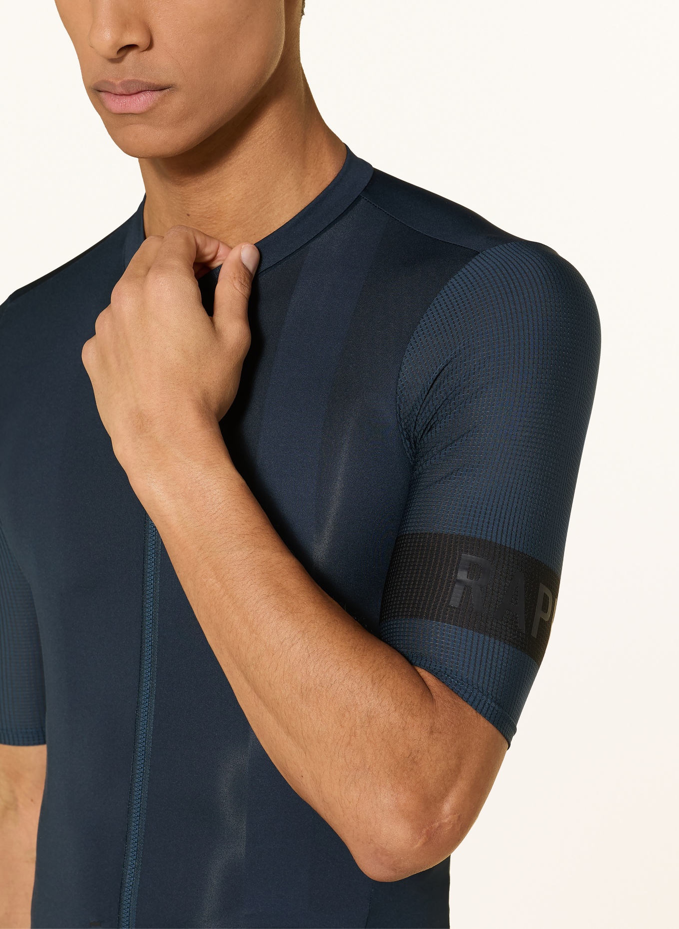 Rapha Radtrikot PRO TEAM JERSEY II: SCHWARZ