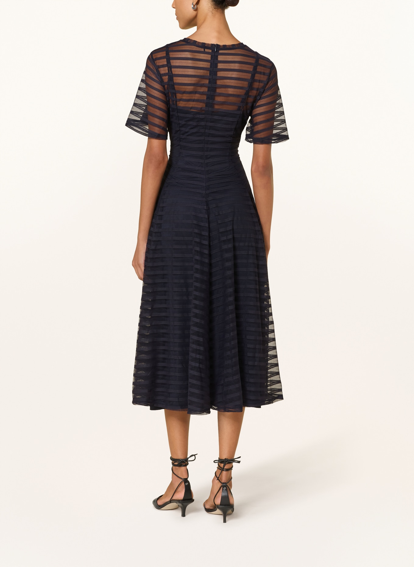 s.Oliver BLACK LABEL Kleid: DUNKELBLAU