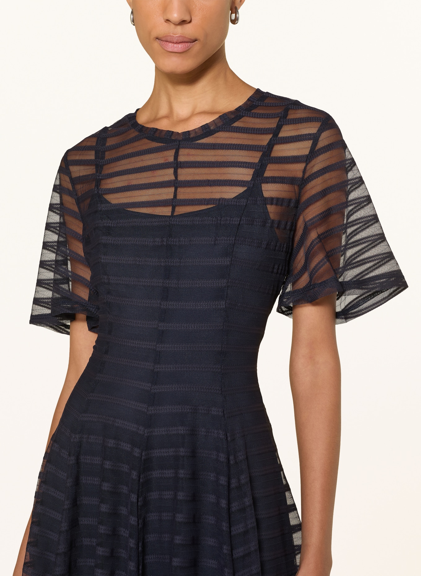 s.Oliver BLACK LABEL Kleid: DUNKELBLAU