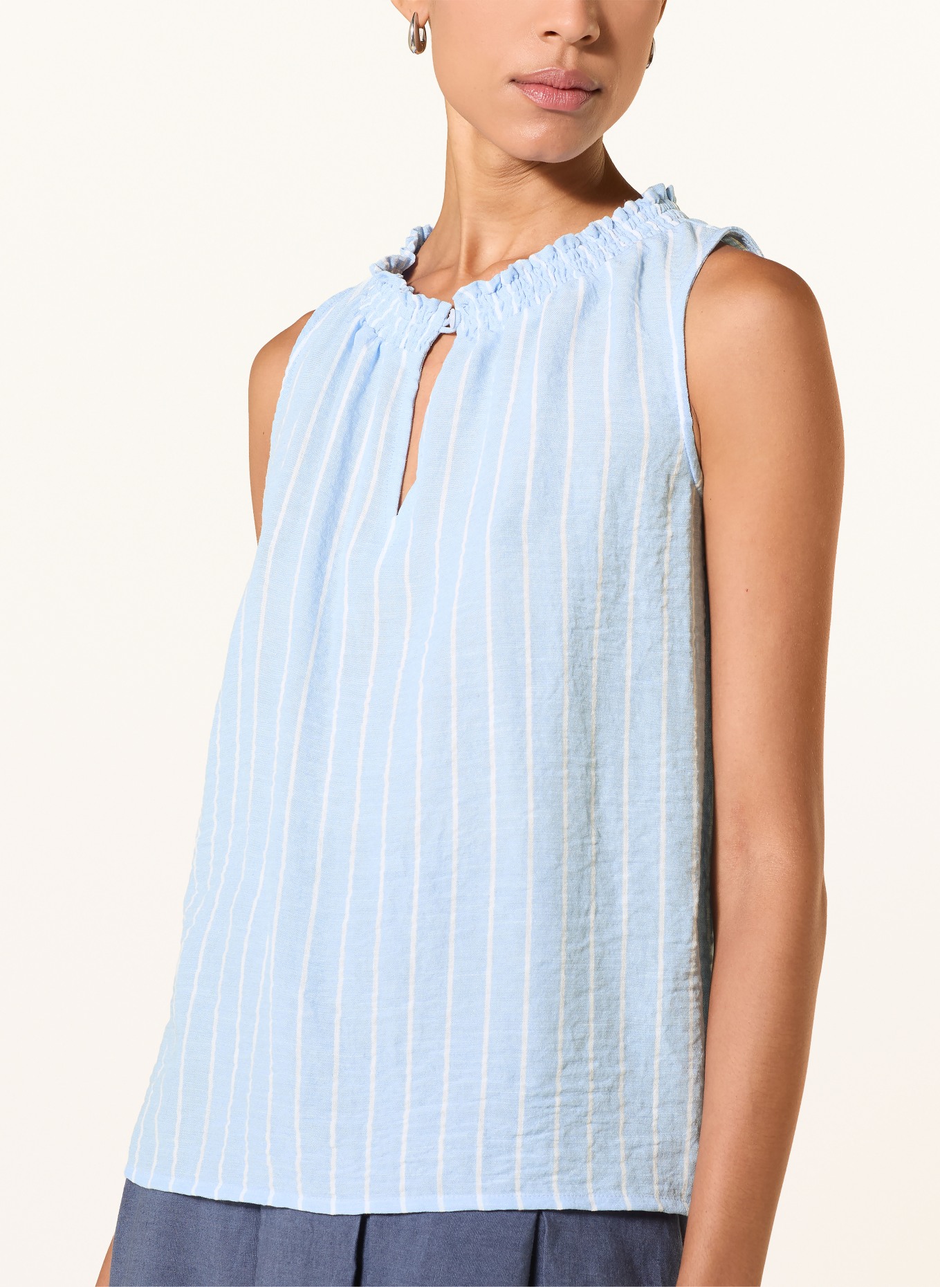 BERWIN & WOLFF Trachtenbluse: HELLBLAU / WEISS