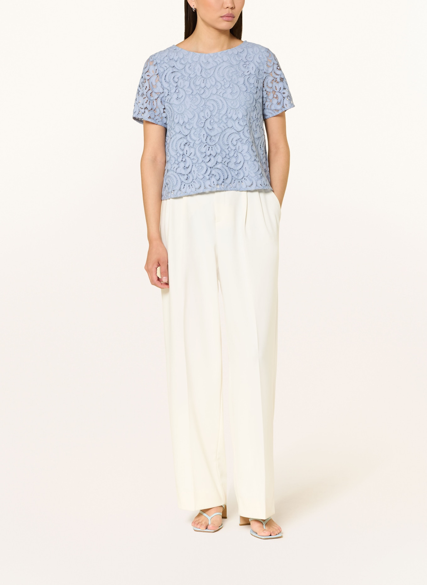 s.Oliver BLACK LABEL Blusenshirt aus Spitze: HELLBLAU