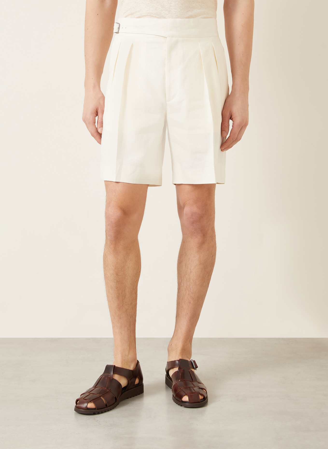RALPH LAUREN PURPLE LABEL Leinenshorts: CREME