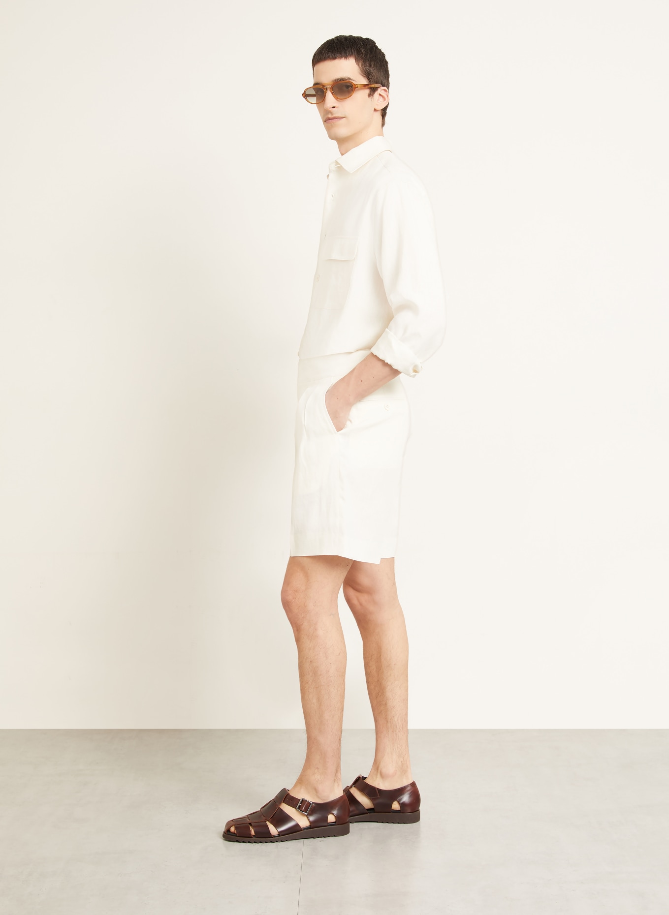 RALPH LAUREN PURPLE LABEL Leinenshorts: CREME