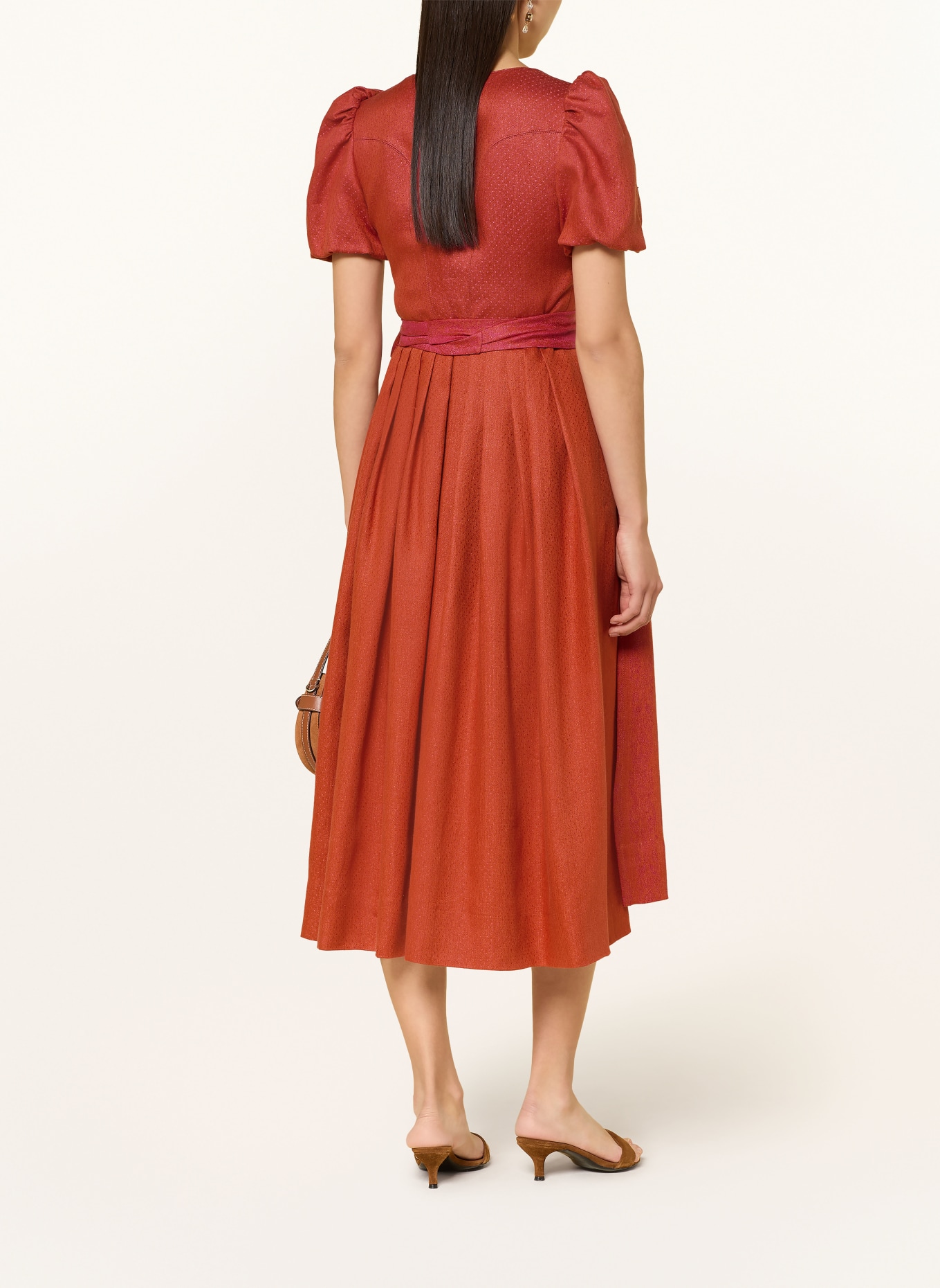 Gottseidank Dirndl LAURA aus Leinen: ROT