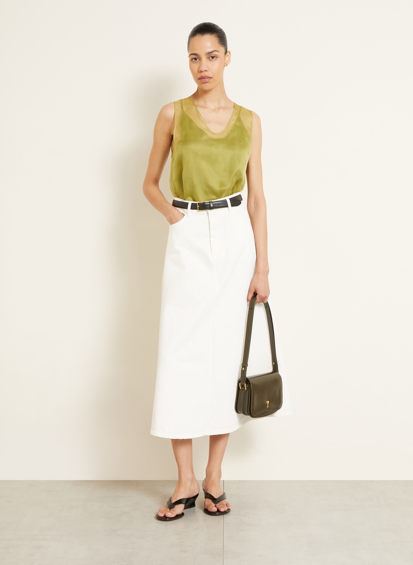 AMI PARIS Zijden top: GROEN