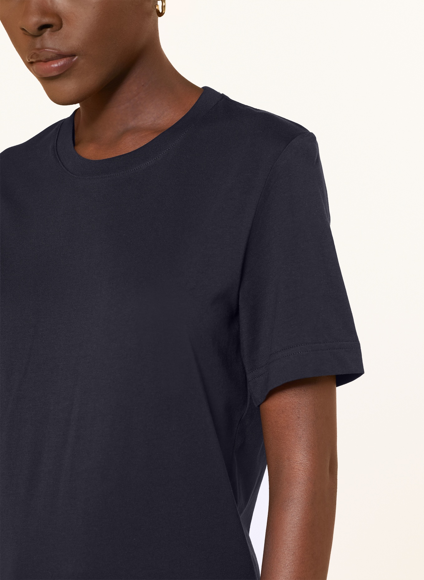 ARKET T-Shirt: DUNKELBLAU