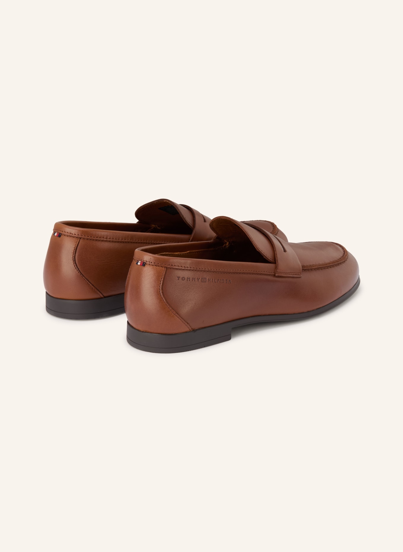 TOMMY HILFIGER penny loafer: BROWN