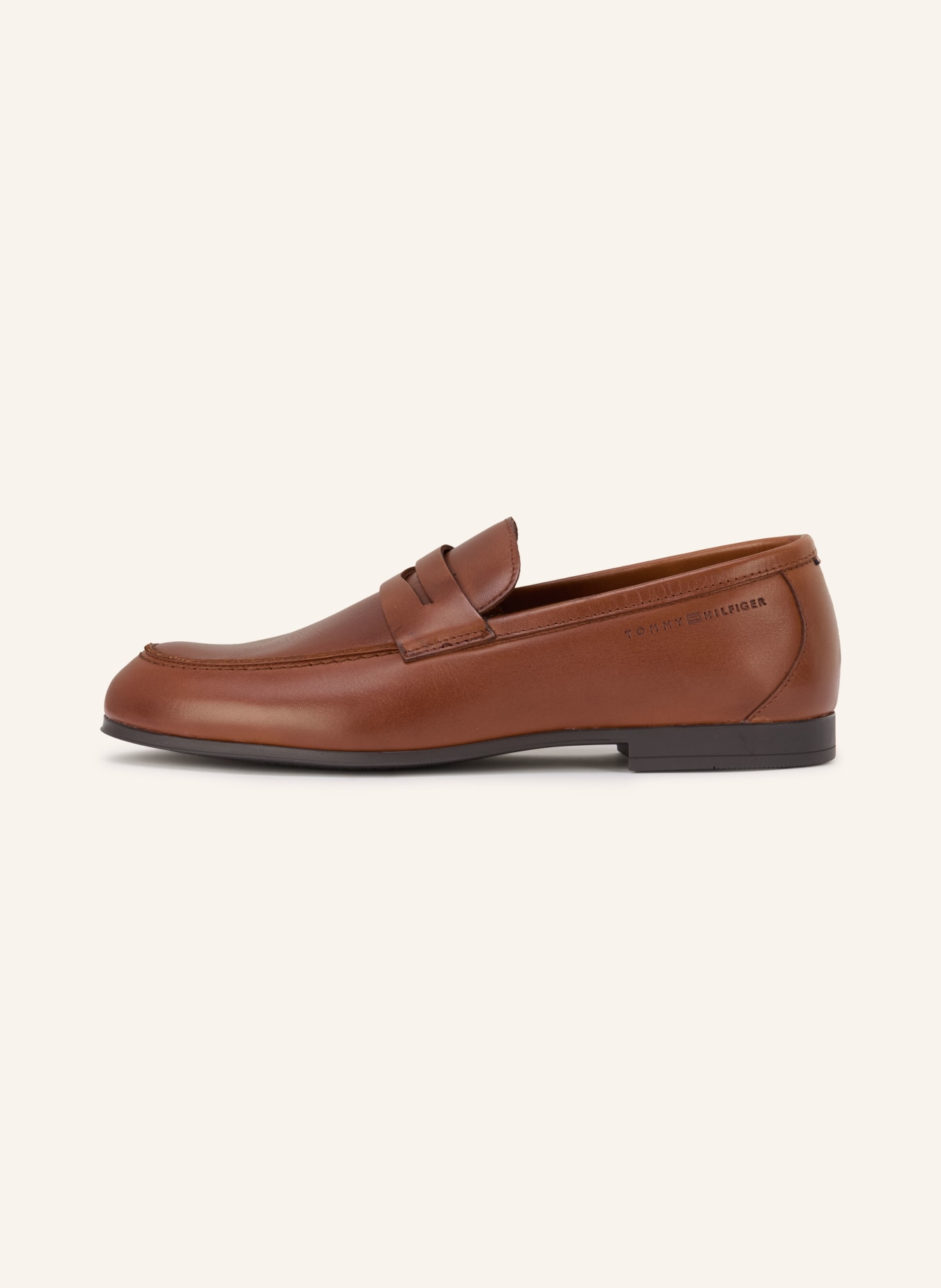 TOMMY HILFIGER penny loafer: BROWN