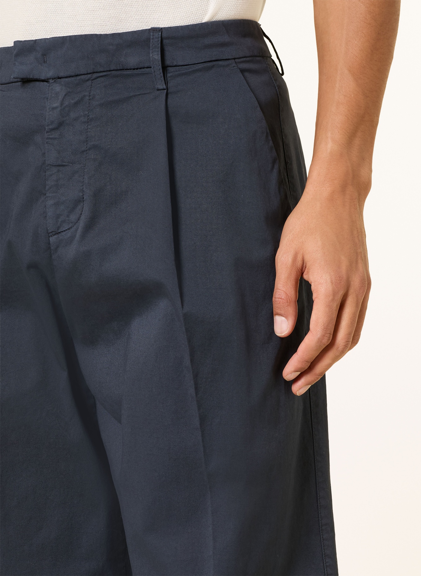 Dondup Chino MEL, regular fit: TMAVĚ MODRÁ