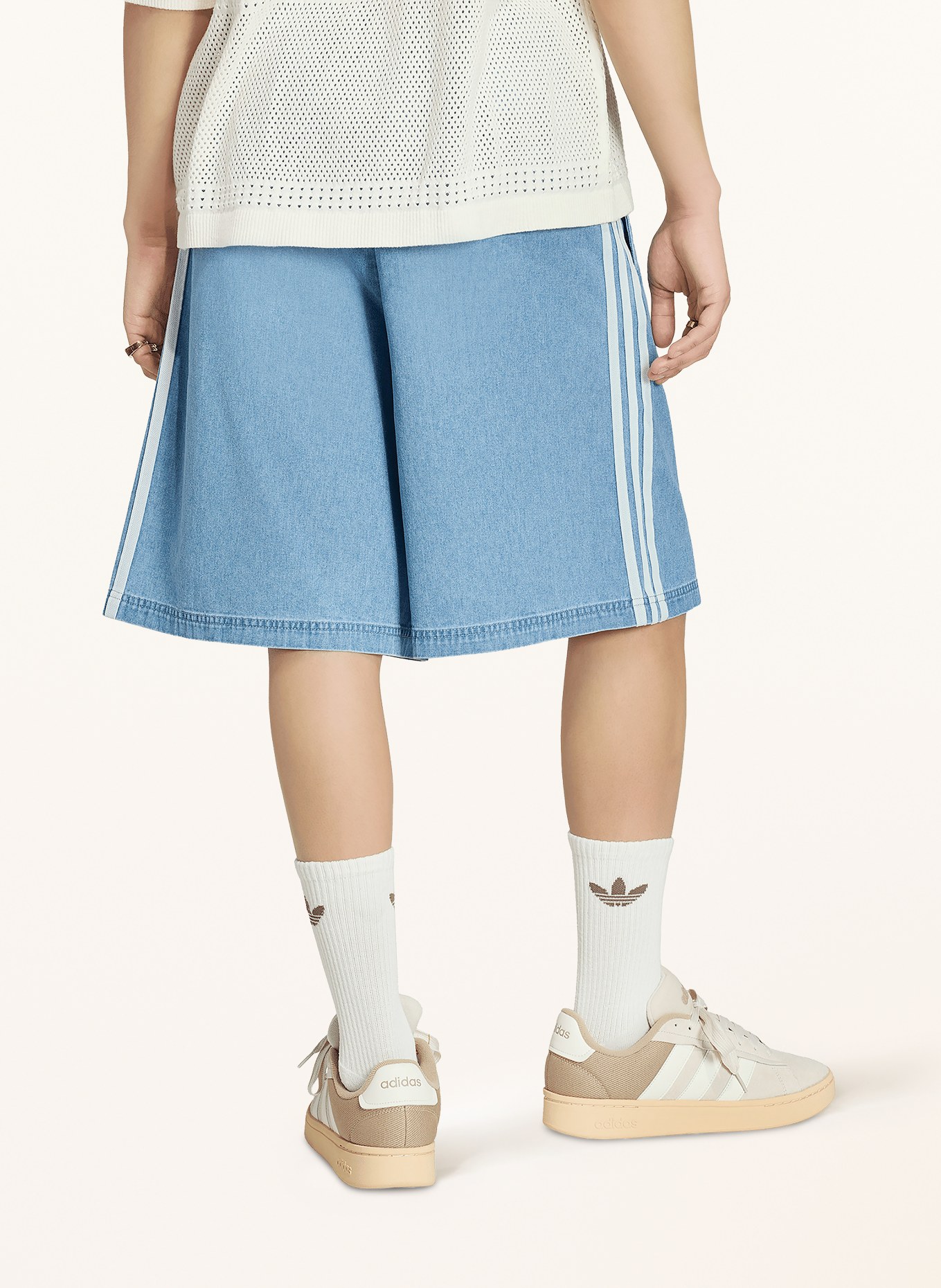 adidas Originals Jeansshorts SUMMER GLOW: LTBLUE
