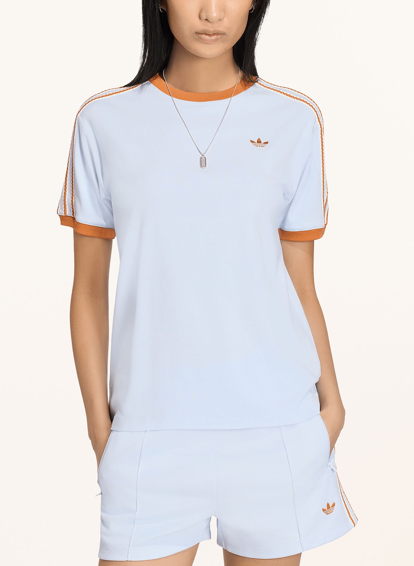adidas Originals T-shirt ADIDAS ORIGINALS SUMMER GLOW ADVANCED THREE STRIPES: LIGHT BLUE / DARK ORANGE / WHITE
