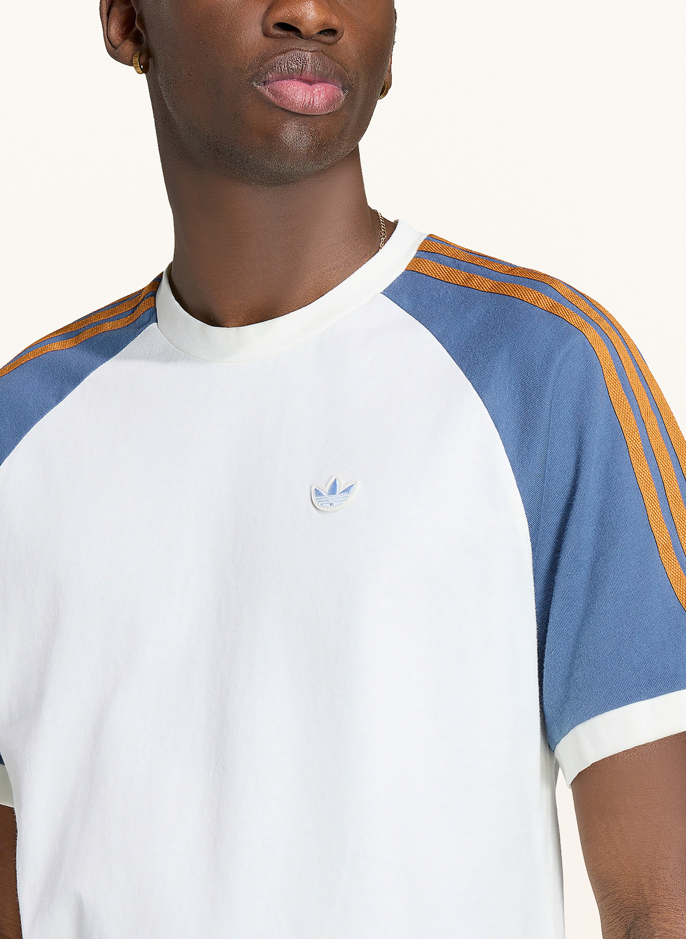 adidas Originals Koszulka CALI: KREMOWY / CIEMNOPOMARAŃCZOWY / NIEBIESKI