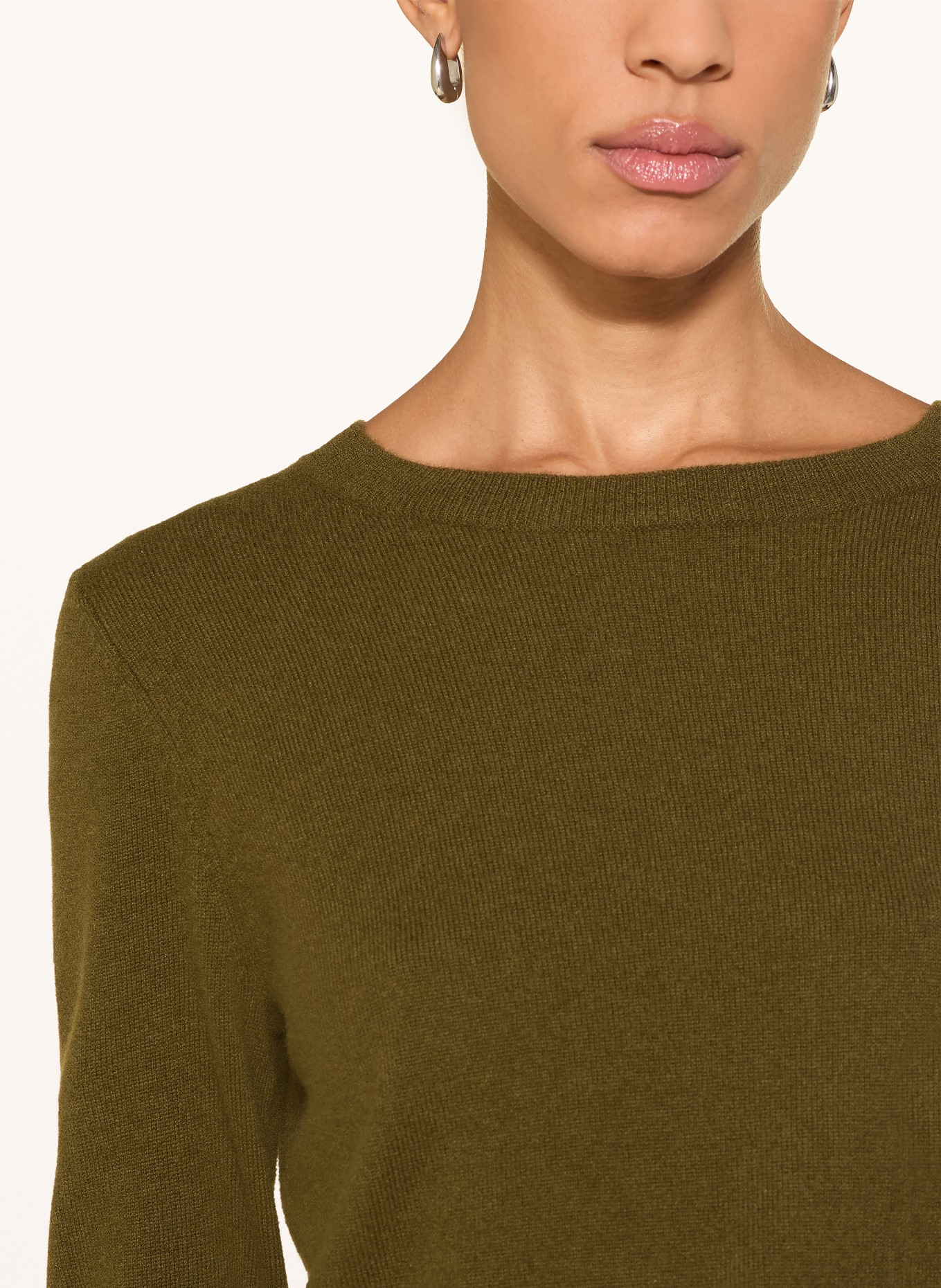 darling harbour Cashmere sweater: OLIVE