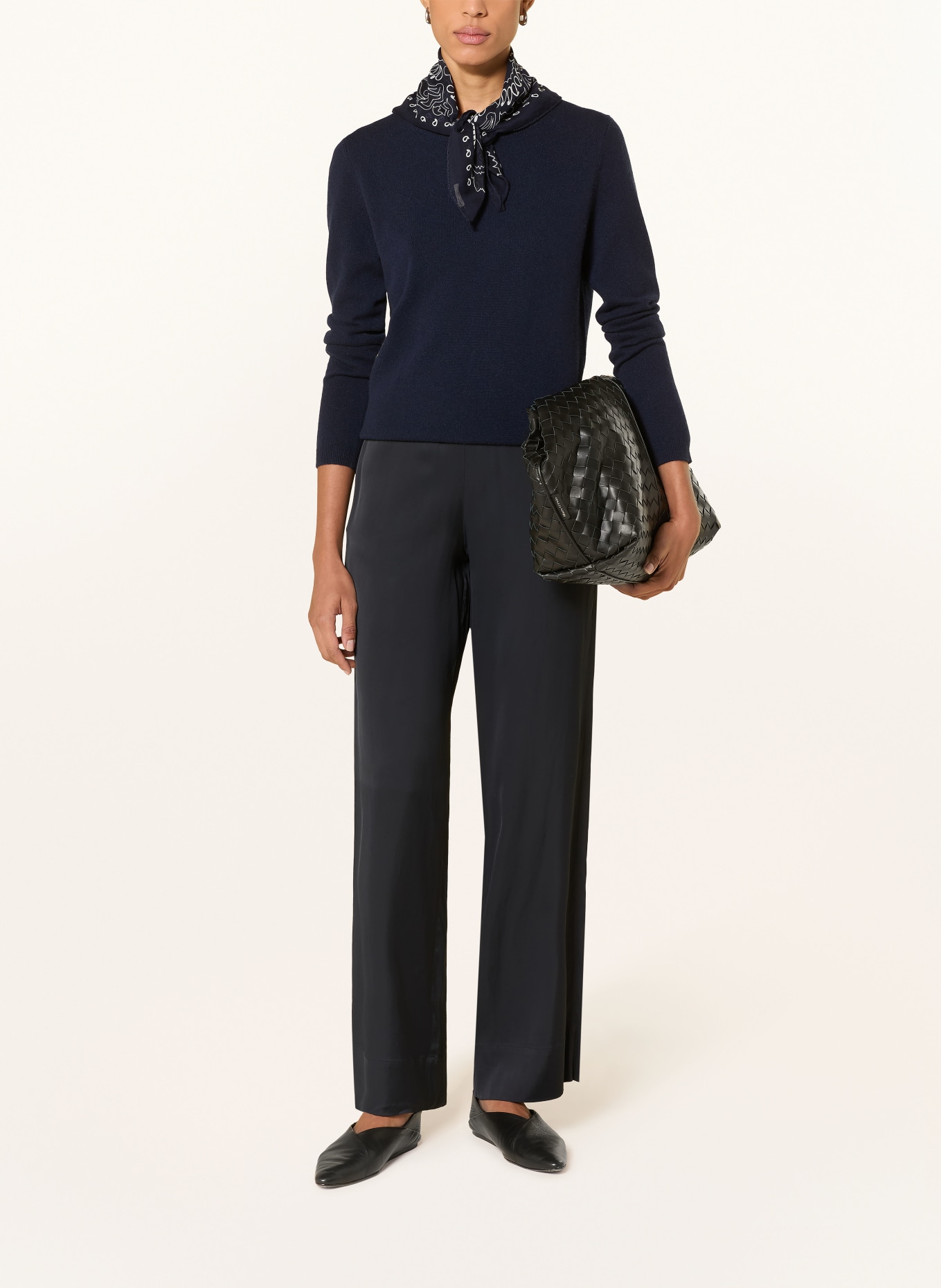 darling harbour Cashmere sweater: NAVY