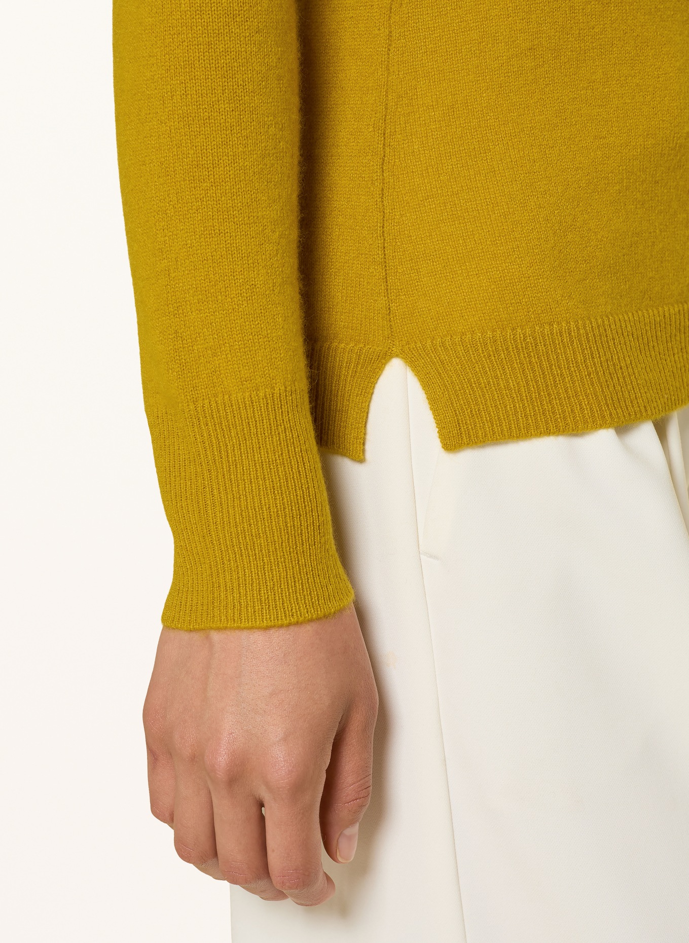 darling harbour Rollkragenpullover aus Cashmere: DUNKELGELB