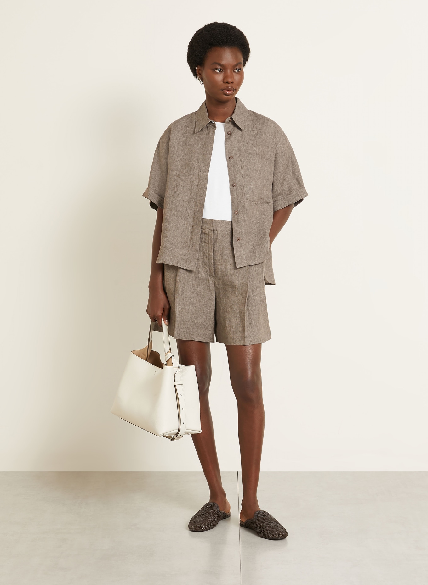 IRIS von ARNIM Leinenshorts SEYCHELL: TAUPE