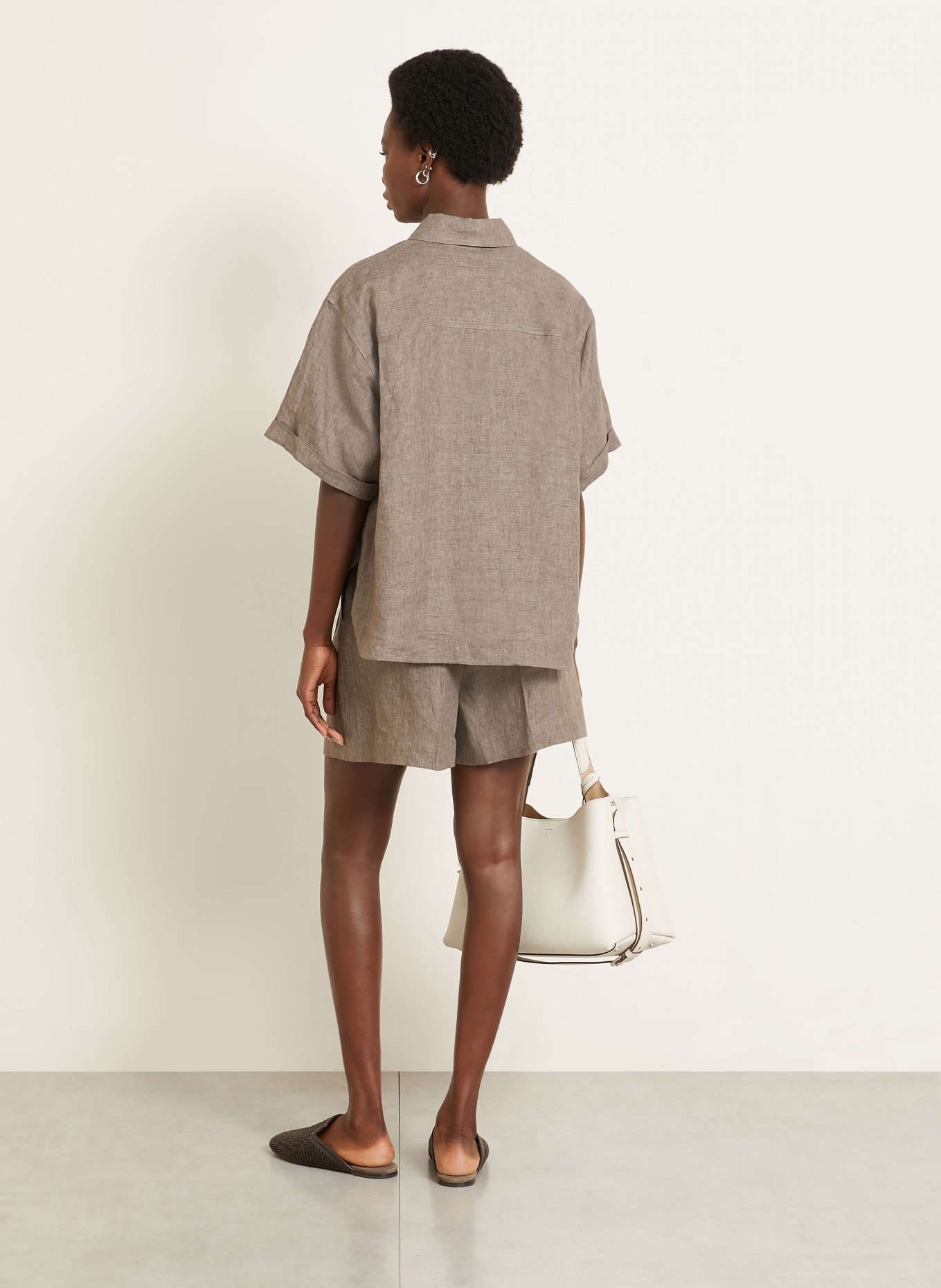 IRIS von ARNIM Leinenshorts SEYCHELL: TAUPE
