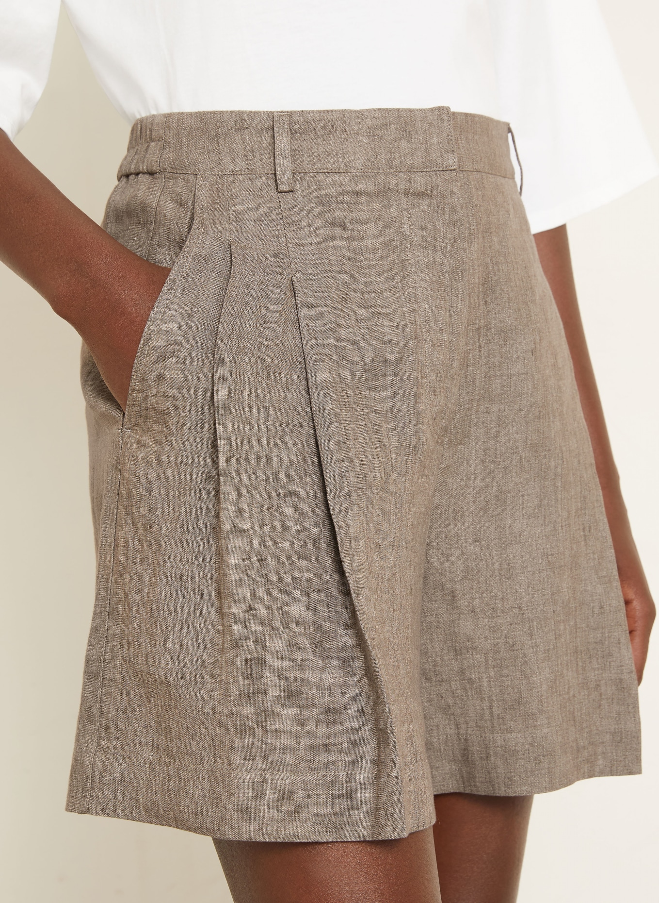 IRIS von ARNIM Leinenshorts SEYCHELL: TAUPE